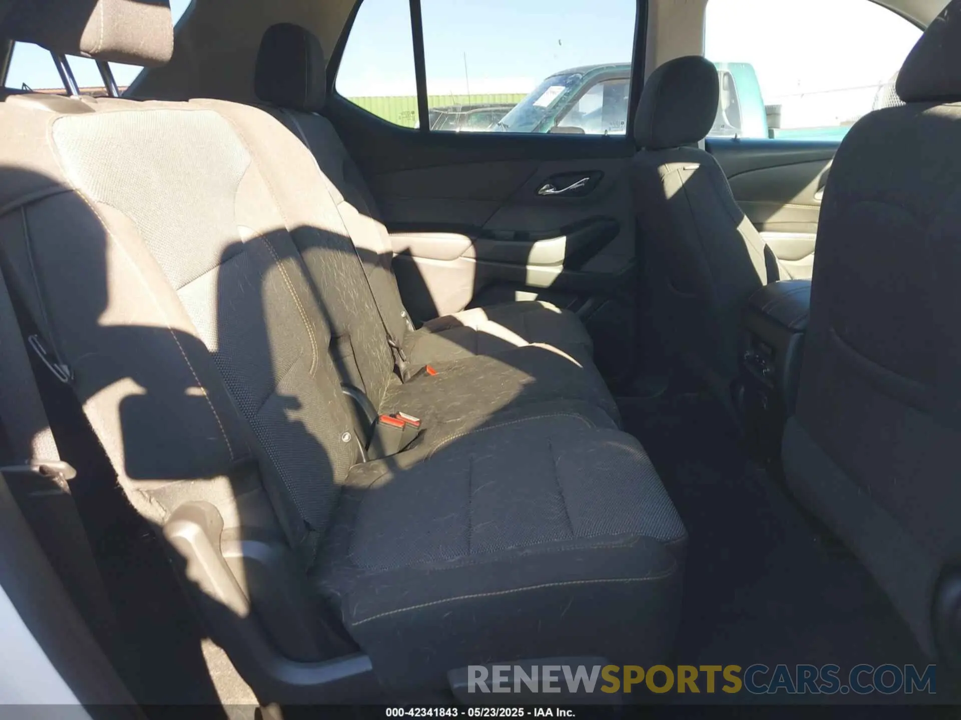 8 fotografías del automóvil dañado 1GNEVFKW0LJ191534 CHEVROLET TRAVERSE 2020