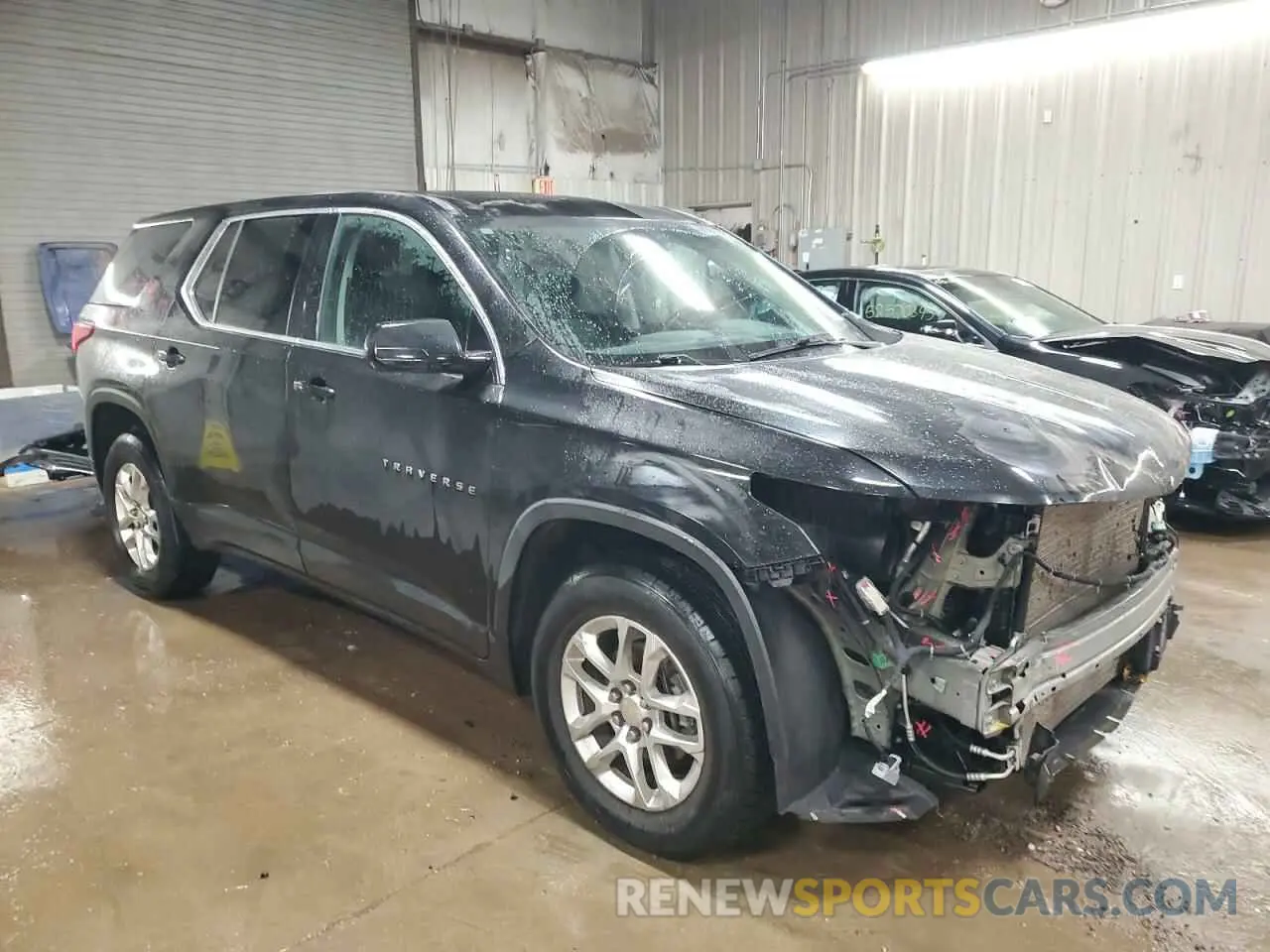 4 fotografías del automóvil dañado 1GNEVFKW1LJ206462 CHEVROLET TRAVERSE 2020
