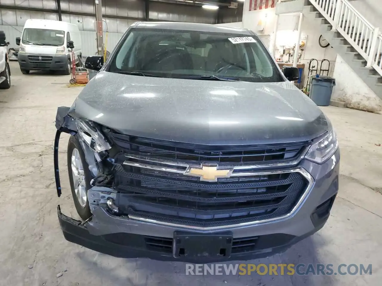 5 fotografías del automóvil dañado 1GNEVFKW1LJ261798 CHEVROLET TRAVERSE 2020