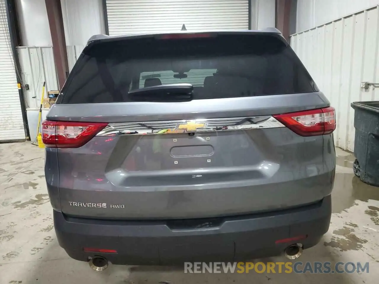 6 fotografías del automóvil dañado 1GNEVFKW4LJ167902 CHEVROLET TRAVERSE 2020