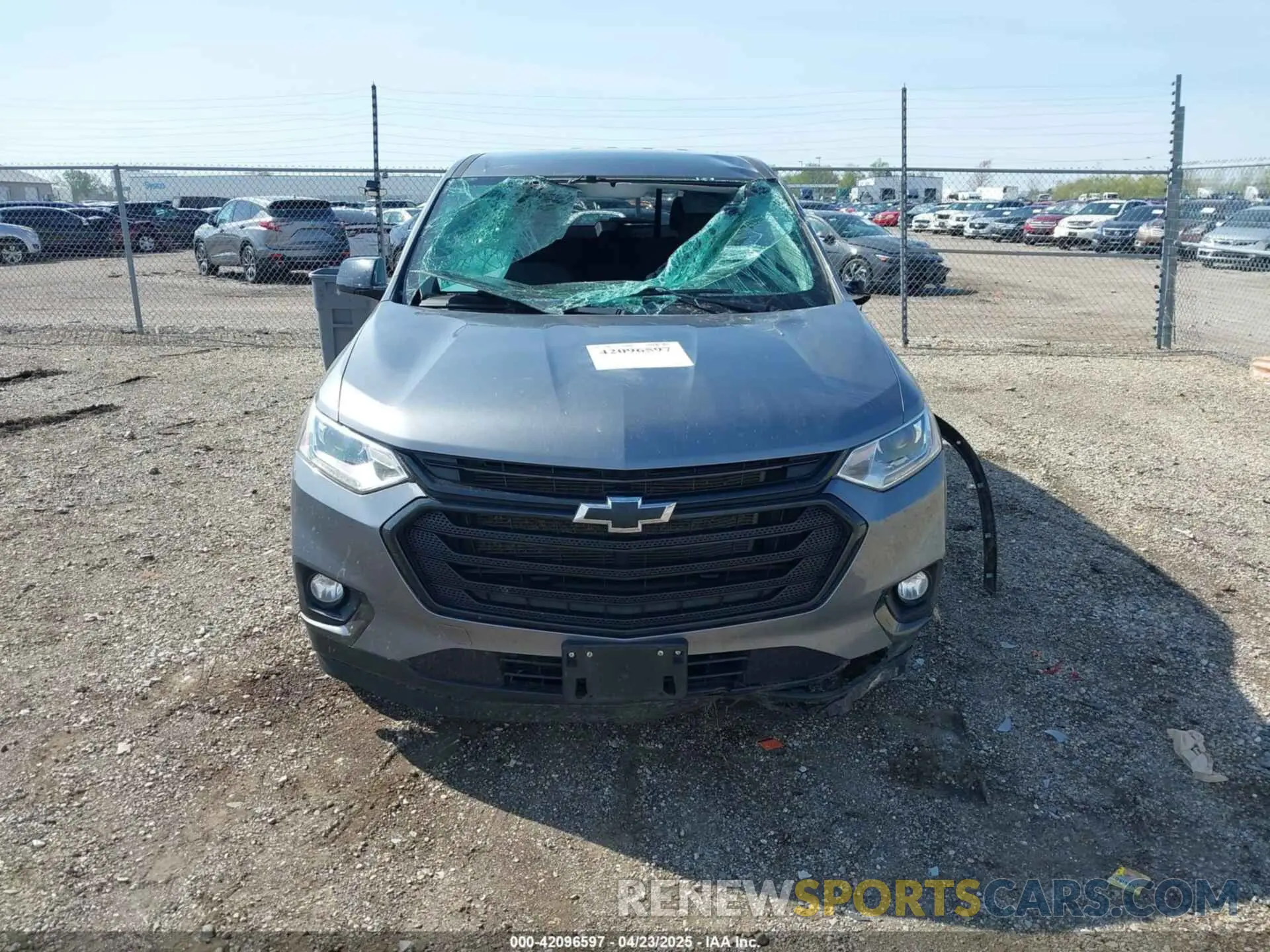 12 fotografías del automóvil dañado 1GNEVFKW4LJ311948 CHEVROLET TRAVERSE 2020