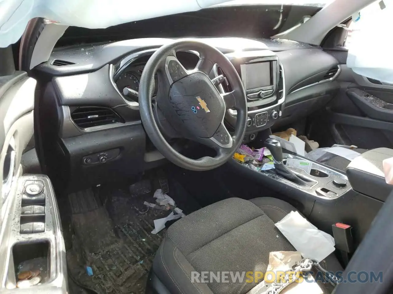8 fotografías del automóvil dañado 1GNEVFKW7LJ154108 CHEVROLET TRAVERSE 2020