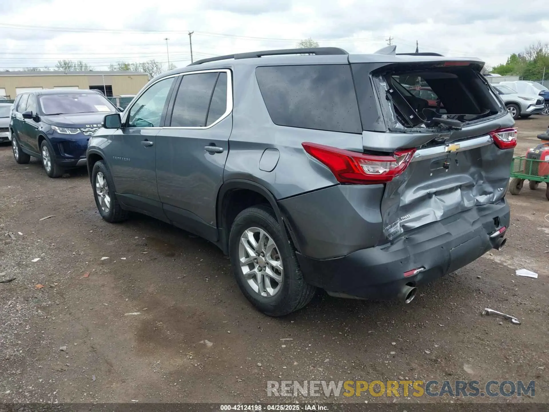 3 fotografías del automóvil dañado 1GNEVGKW2LJ199527 CHEVROLET TRAVERSE 2020