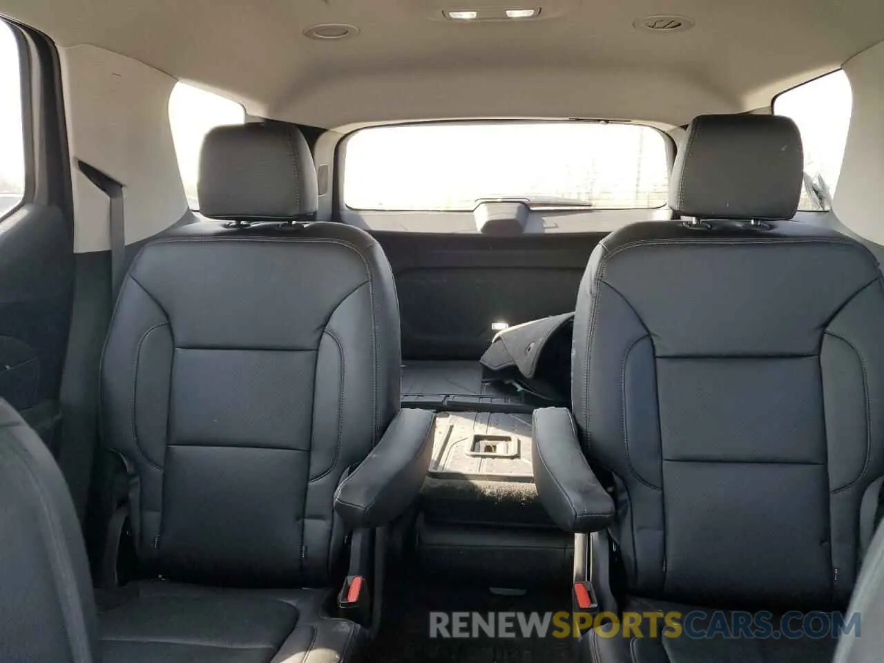 10 fotografías del automóvil dañado 1GNEVGKW4LJ218210 CHEVROLET TRAVERSE 2020