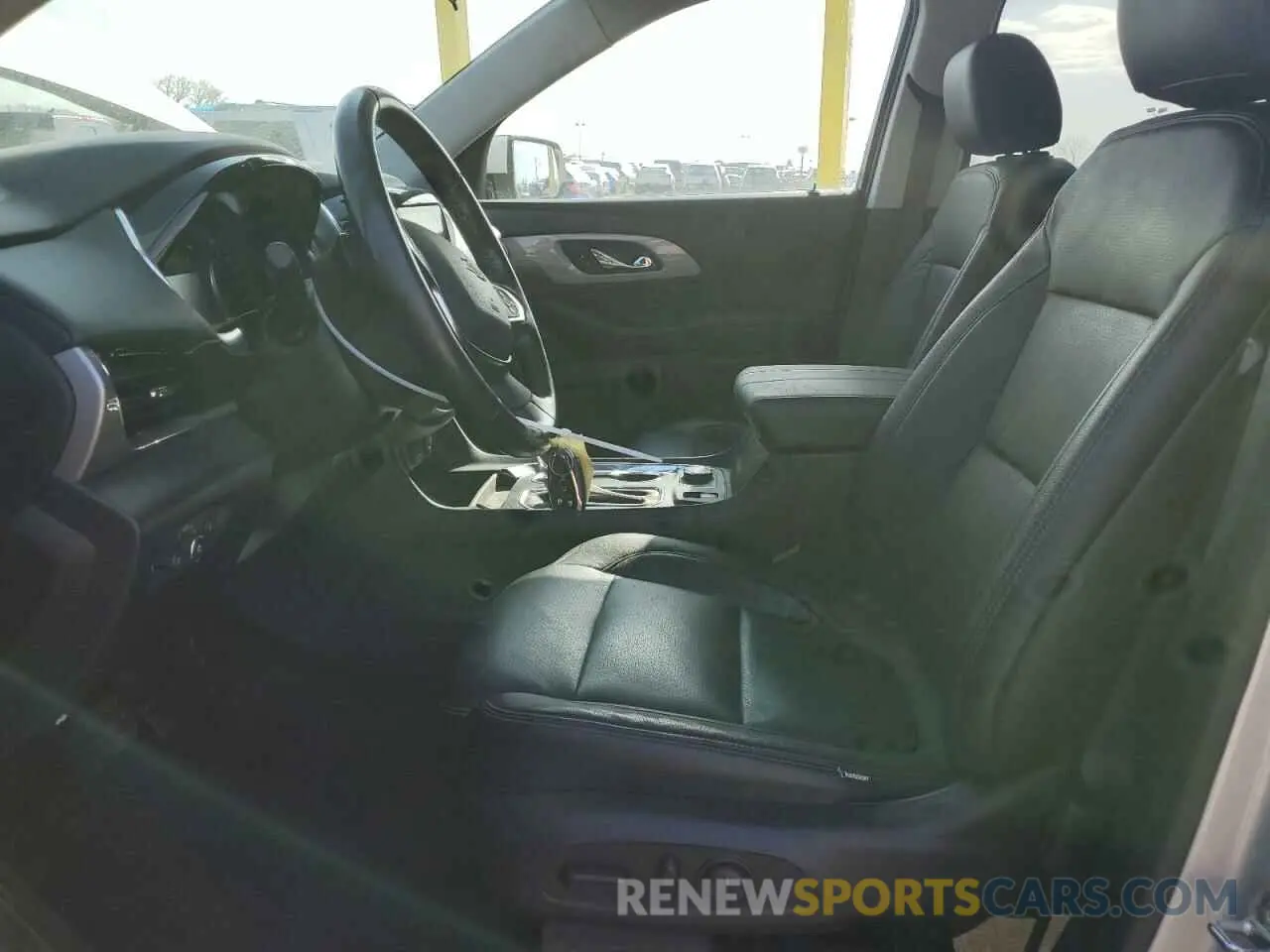 7 fotografías del automóvil dañado 1GNEVGKW4LJ218210 CHEVROLET TRAVERSE 2020