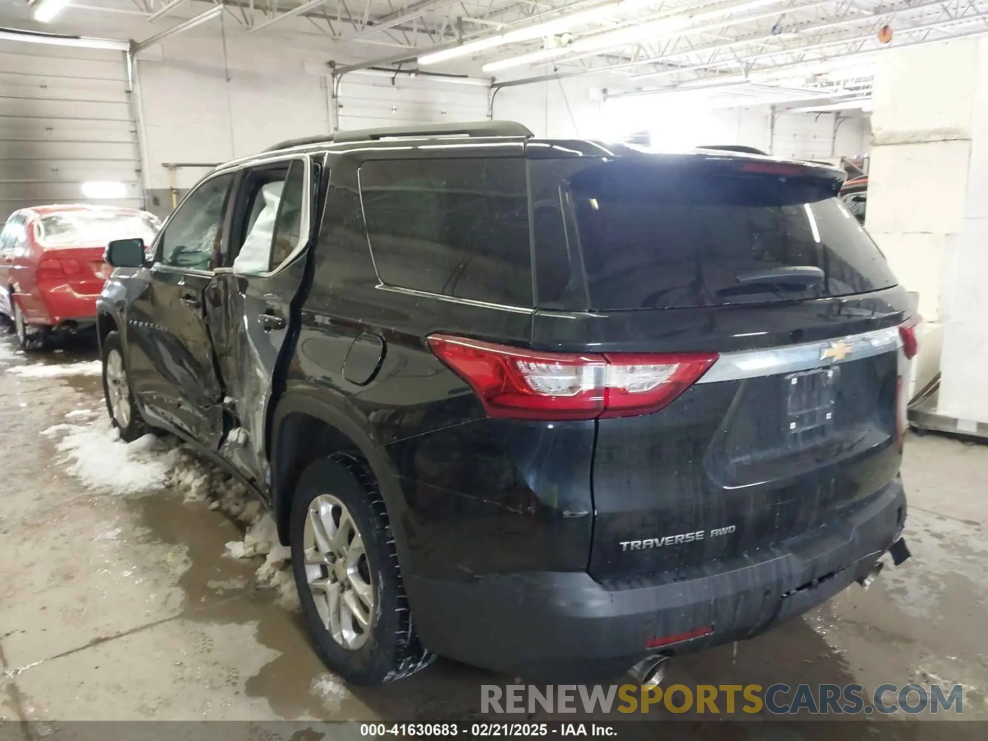 3 fotografías del automóvil dañado 1GNEVGKW9LJ304449 CHEVROLET TRAVERSE 2020