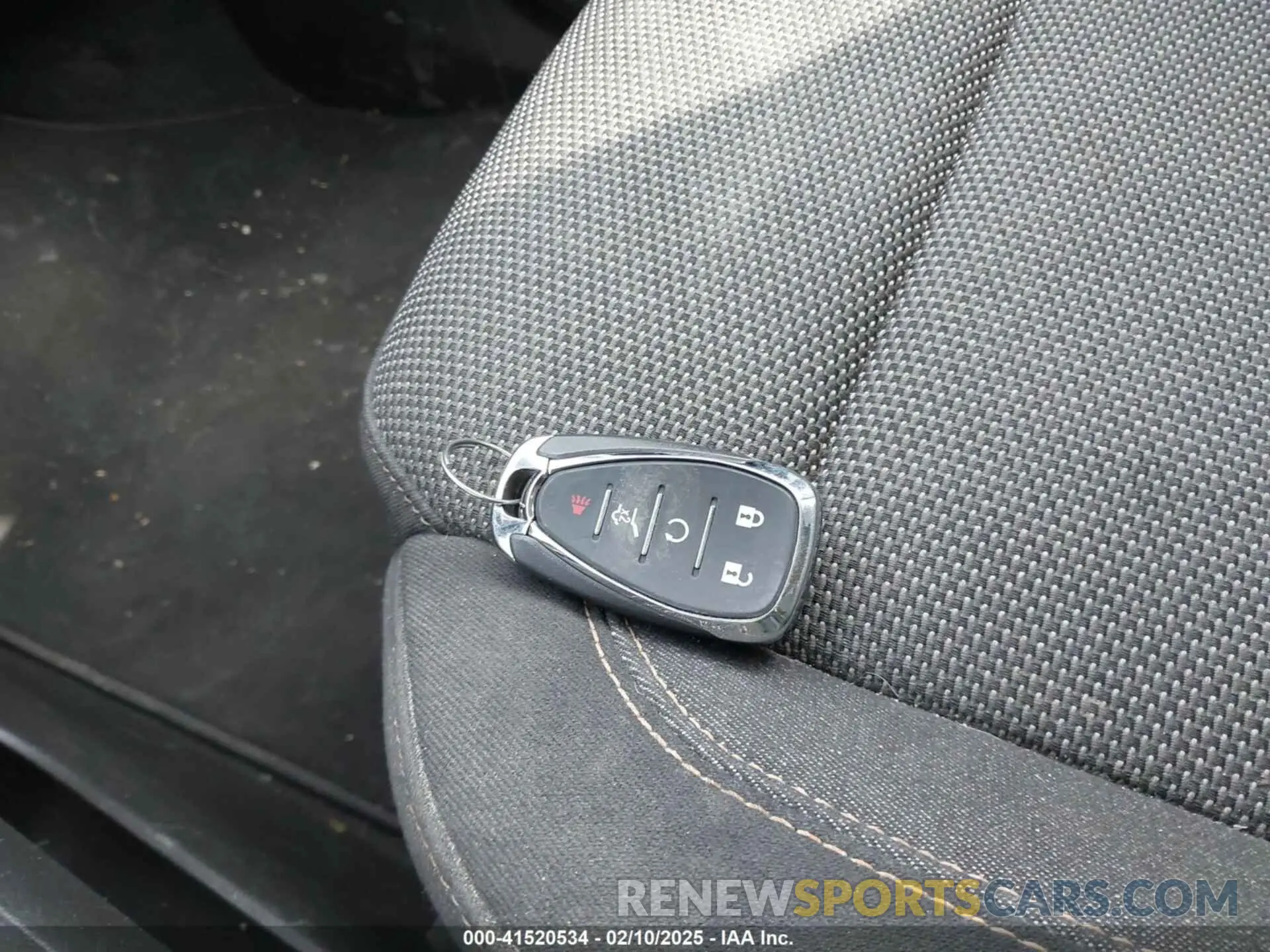 11 fotografías del automóvil dañado 1GNEVGKWXLJ151077 CHEVROLET TRAVERSE 2020