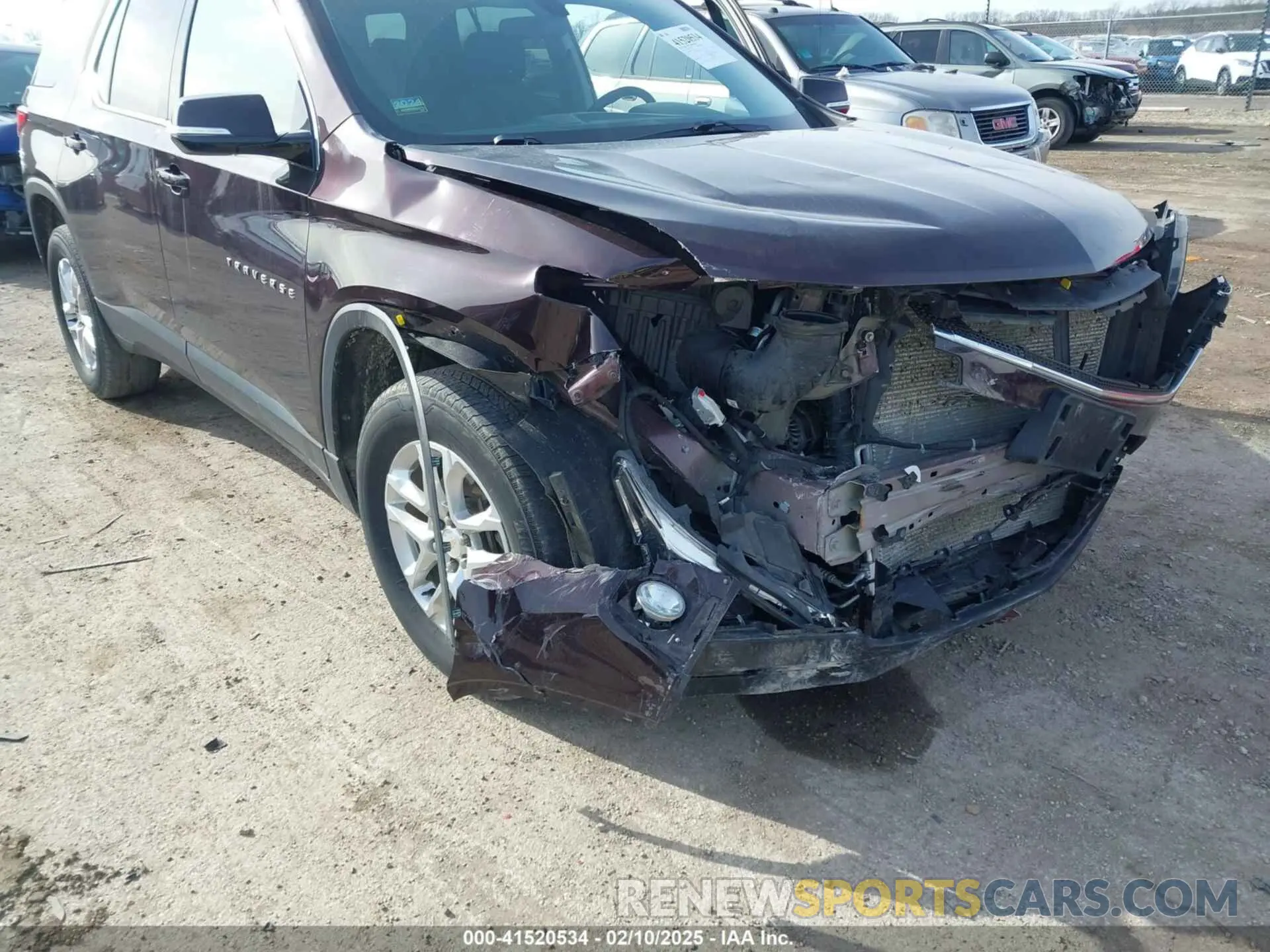 17 fotografías del automóvil dañado 1GNEVGKWXLJ151077 CHEVROLET TRAVERSE 2020