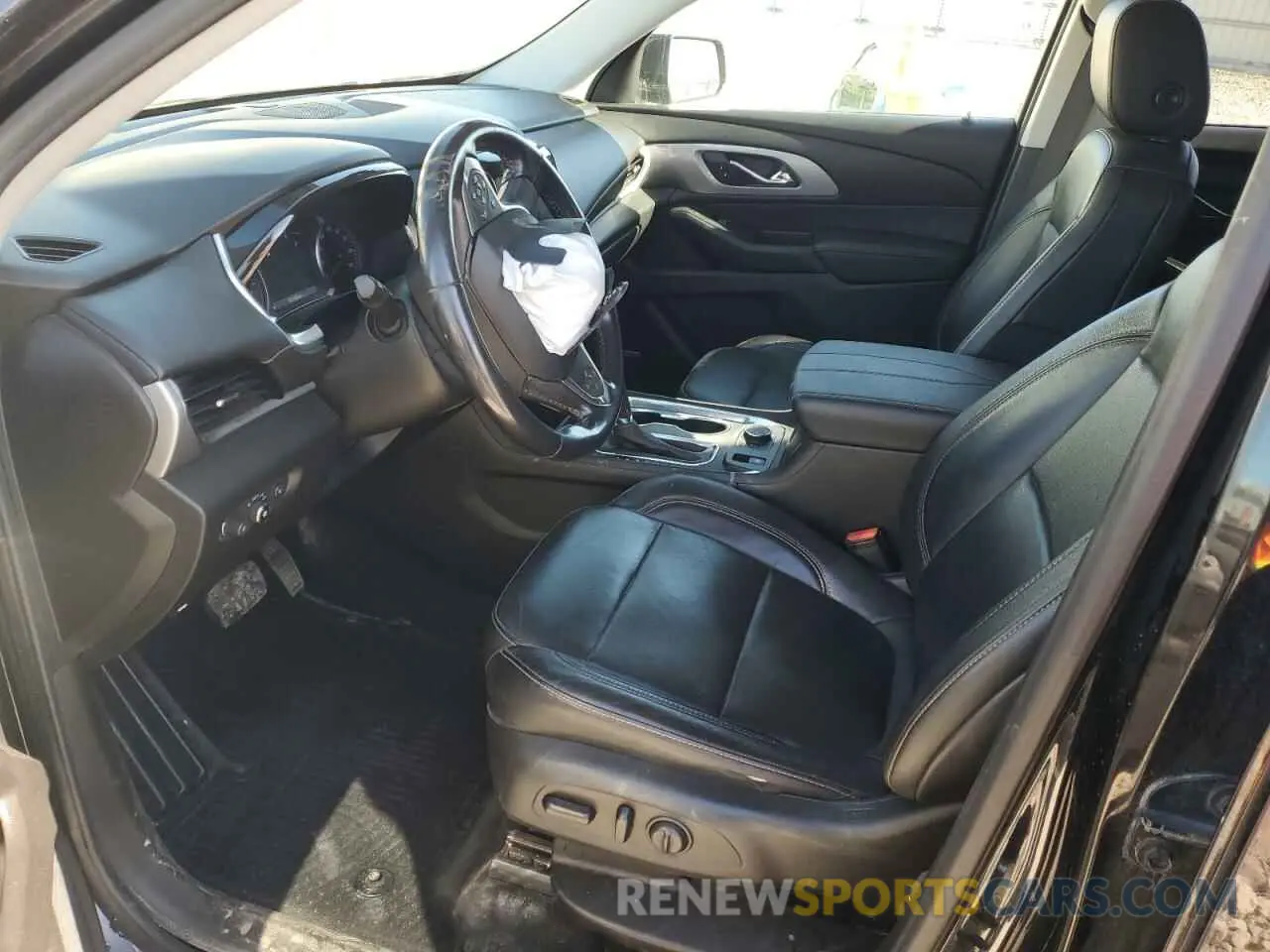 7 fotografías del automóvil dañado 1GNEVHKW3LJ115382 CHEVROLET TRAVERSE 2020