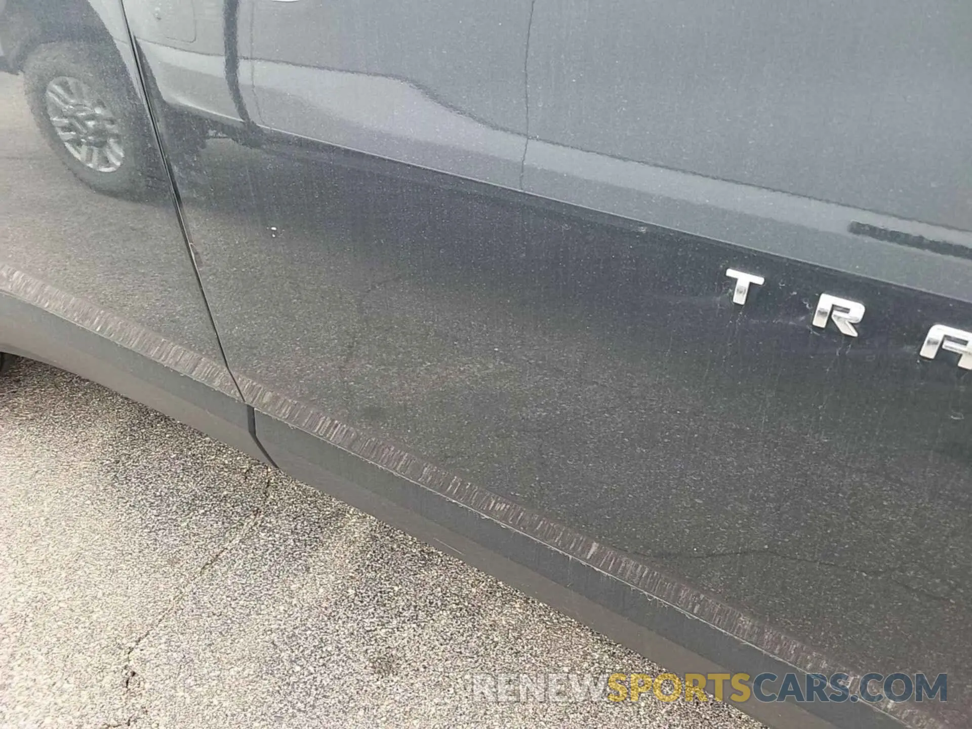 10 fotografías del automóvil dañado 1GNEVHKW3LJ189501 CHEVROLET TRAVERSE 2020