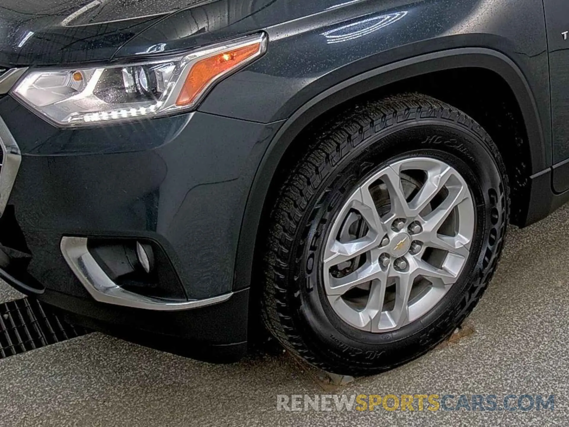 17 fotografías del automóvil dañado 1GNEVHKW3LJ189501 CHEVROLET TRAVERSE 2020