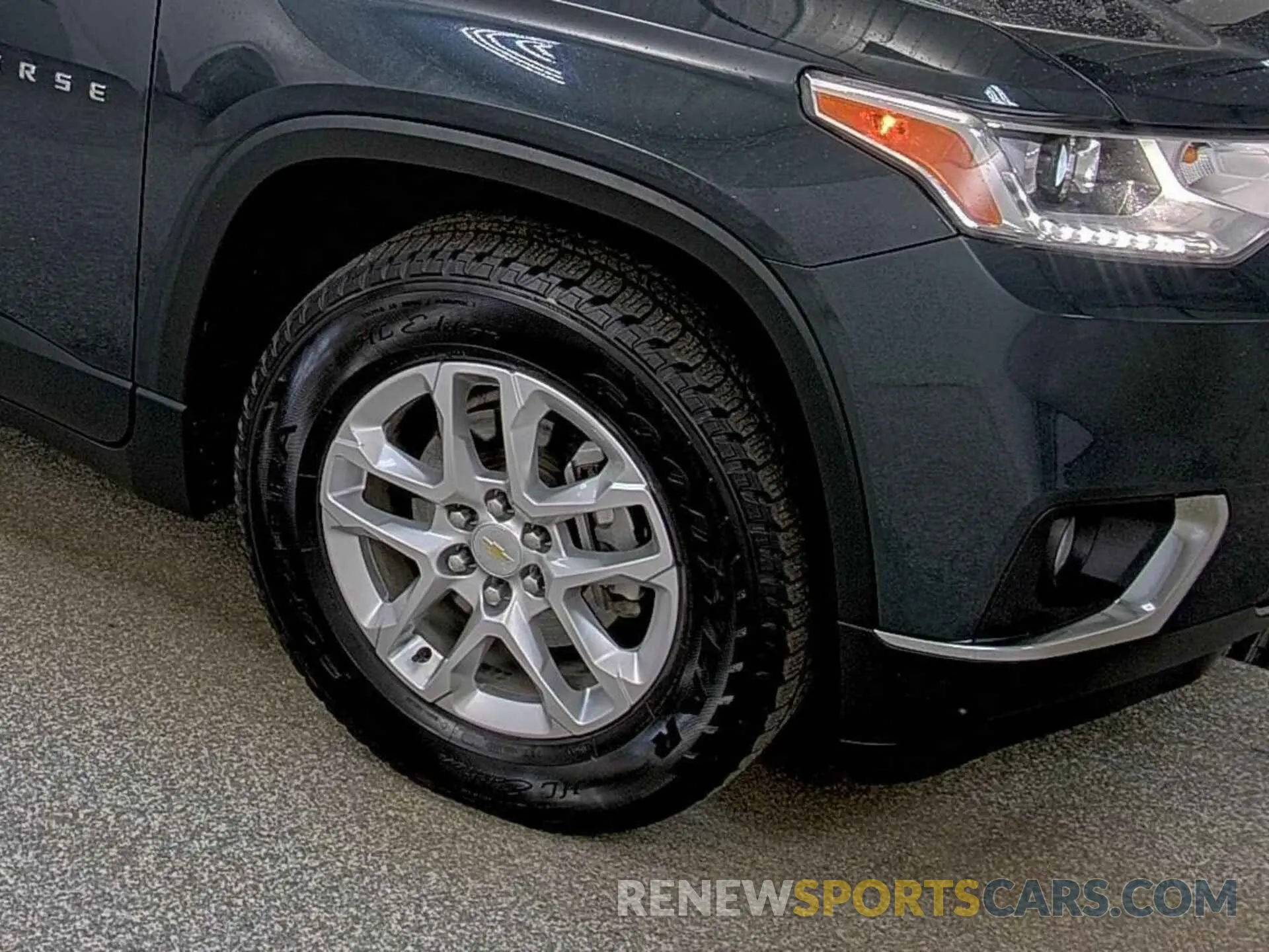 18 fotografías del automóvil dañado 1GNEVHKW3LJ189501 CHEVROLET TRAVERSE 2020