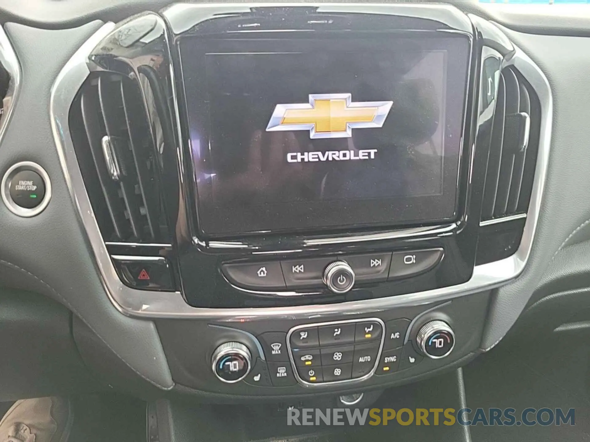 28 fotografías del automóvil dañado 1GNEVHKW3LJ189501 CHEVROLET TRAVERSE 2020