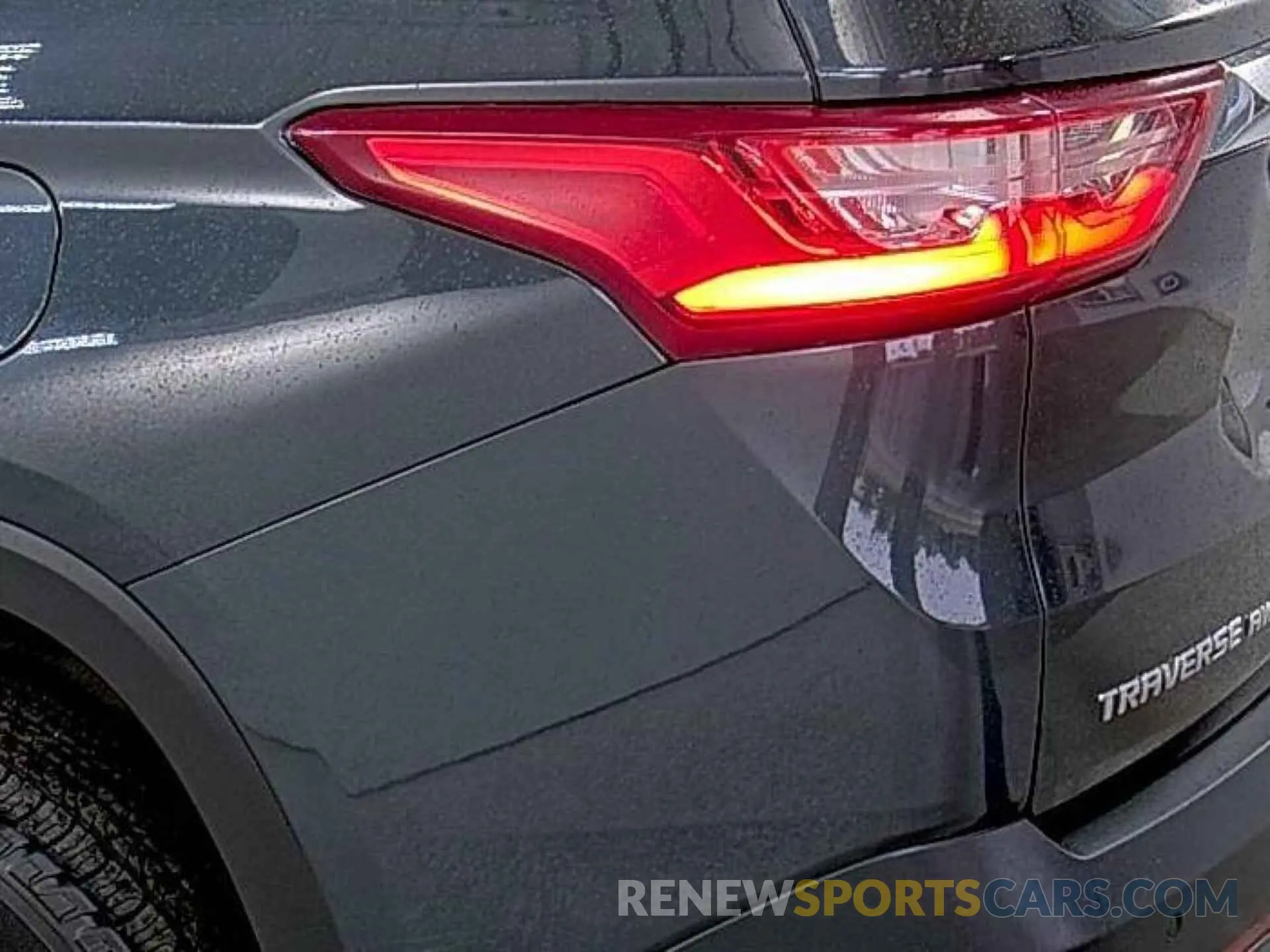 31 fotografías del automóvil dañado 1GNEVHKW3LJ189501 CHEVROLET TRAVERSE 2020
