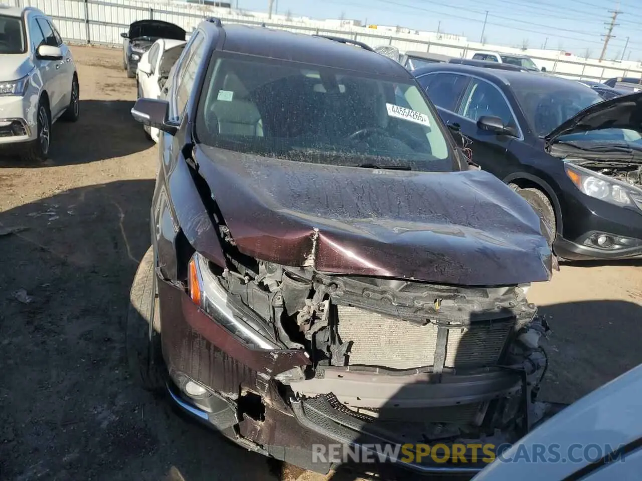 5 fotografías del automóvil dañado 1GNEVHKW5LJ176250 CHEVROLET TRAVERSE 2020