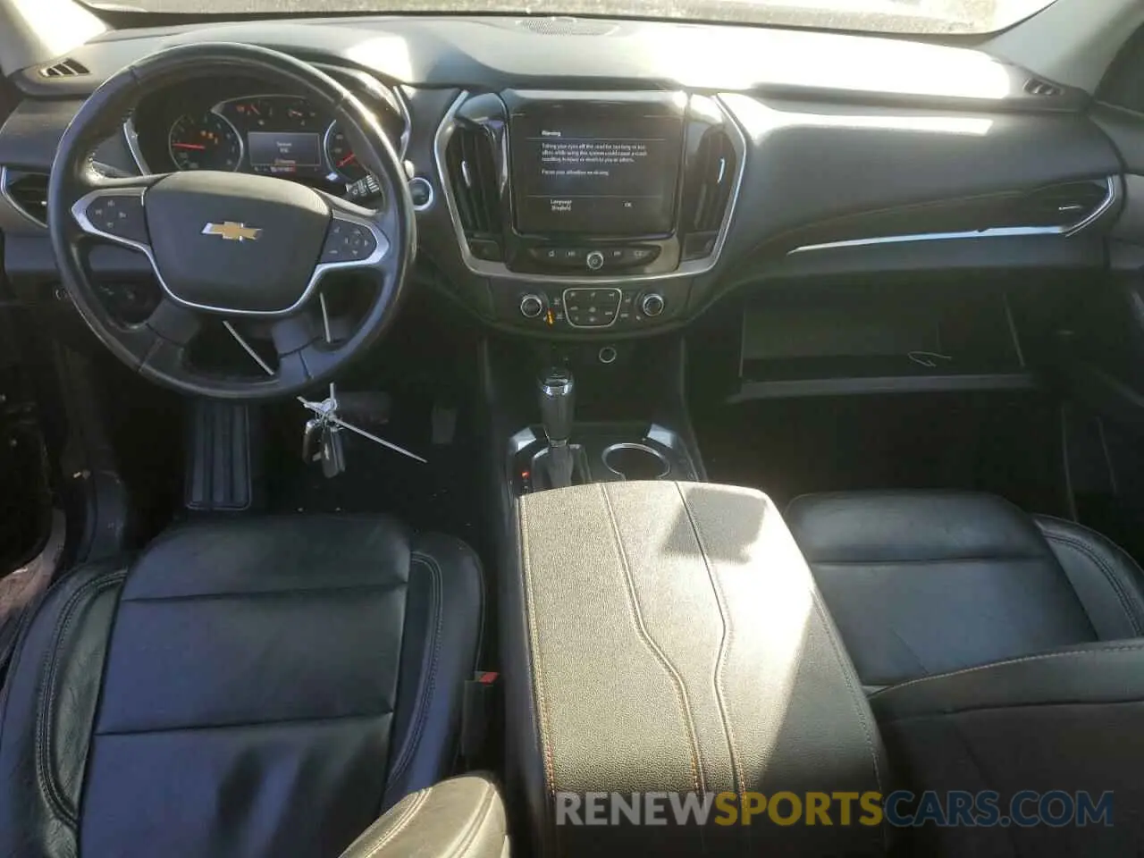 8 fotografías del automóvil dañado 1GNEVHKW5LJ176250 CHEVROLET TRAVERSE 2020