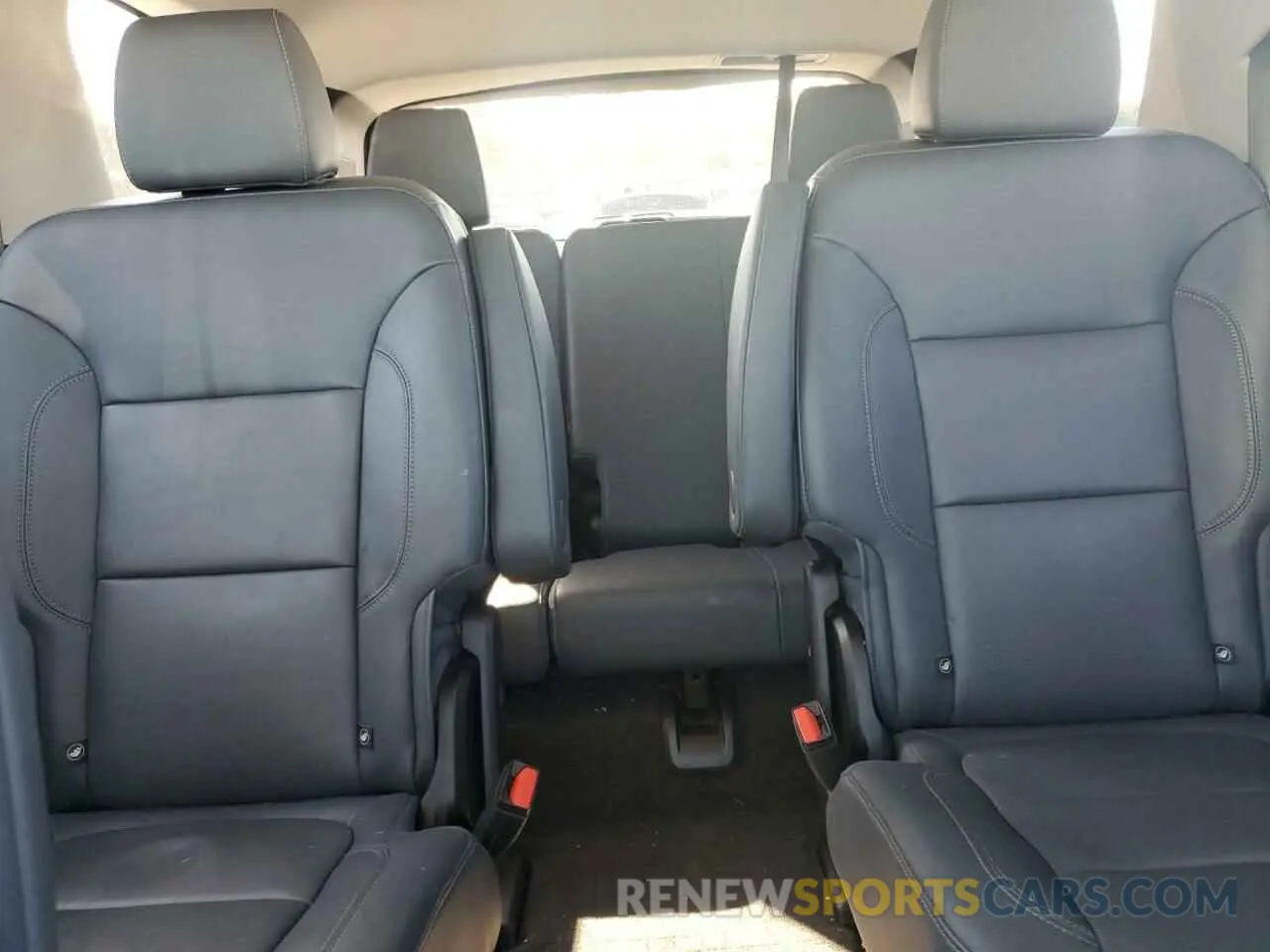 10 fotografías del automóvil dañado 1GNEVHKW5LJ326146 CHEVROLET TRAVERSE 2020
