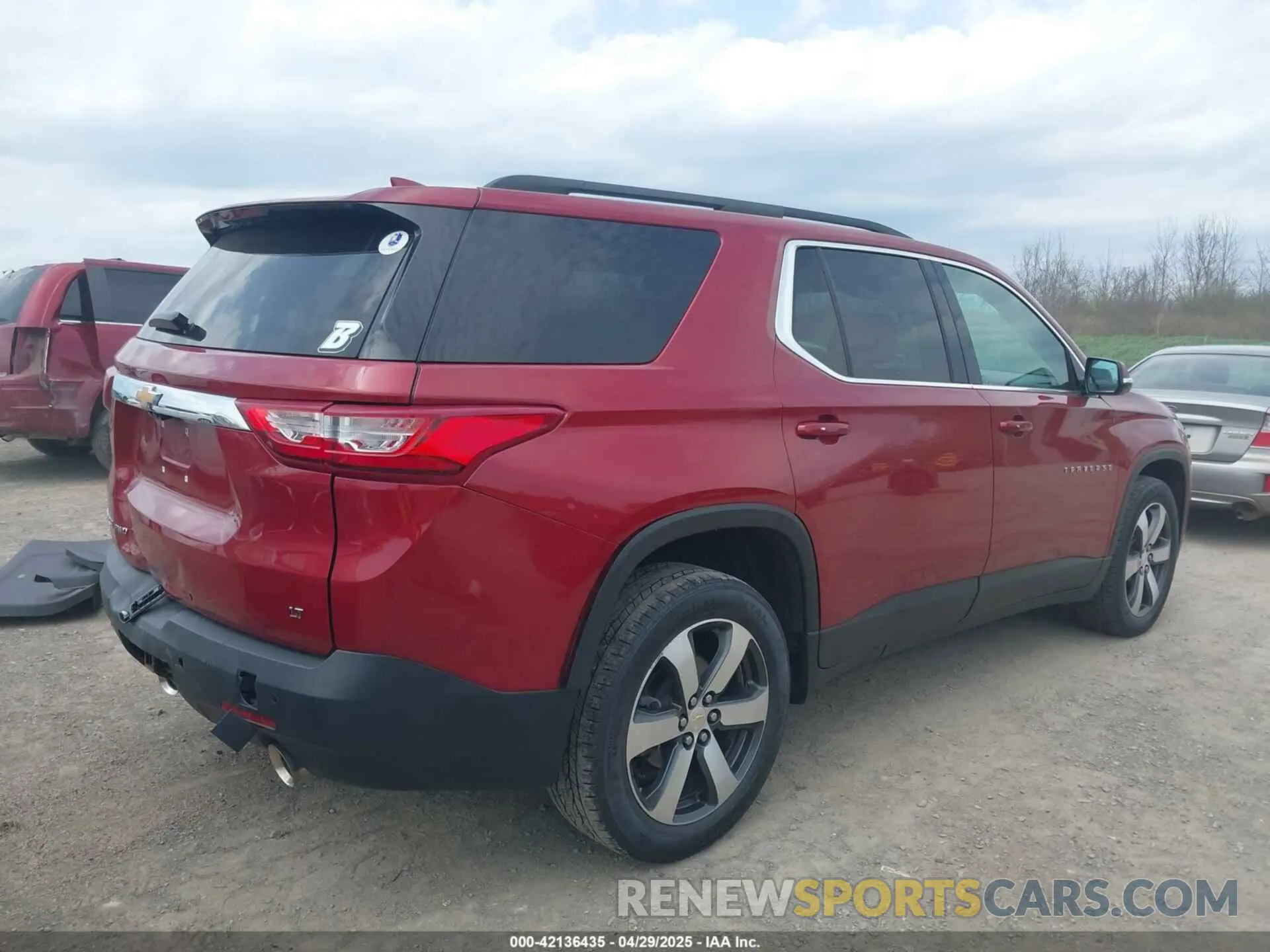 4 fotografías del automóvil dañado 1GNEVHKW6LJ236648 CHEVROLET TRAVERSE 2020