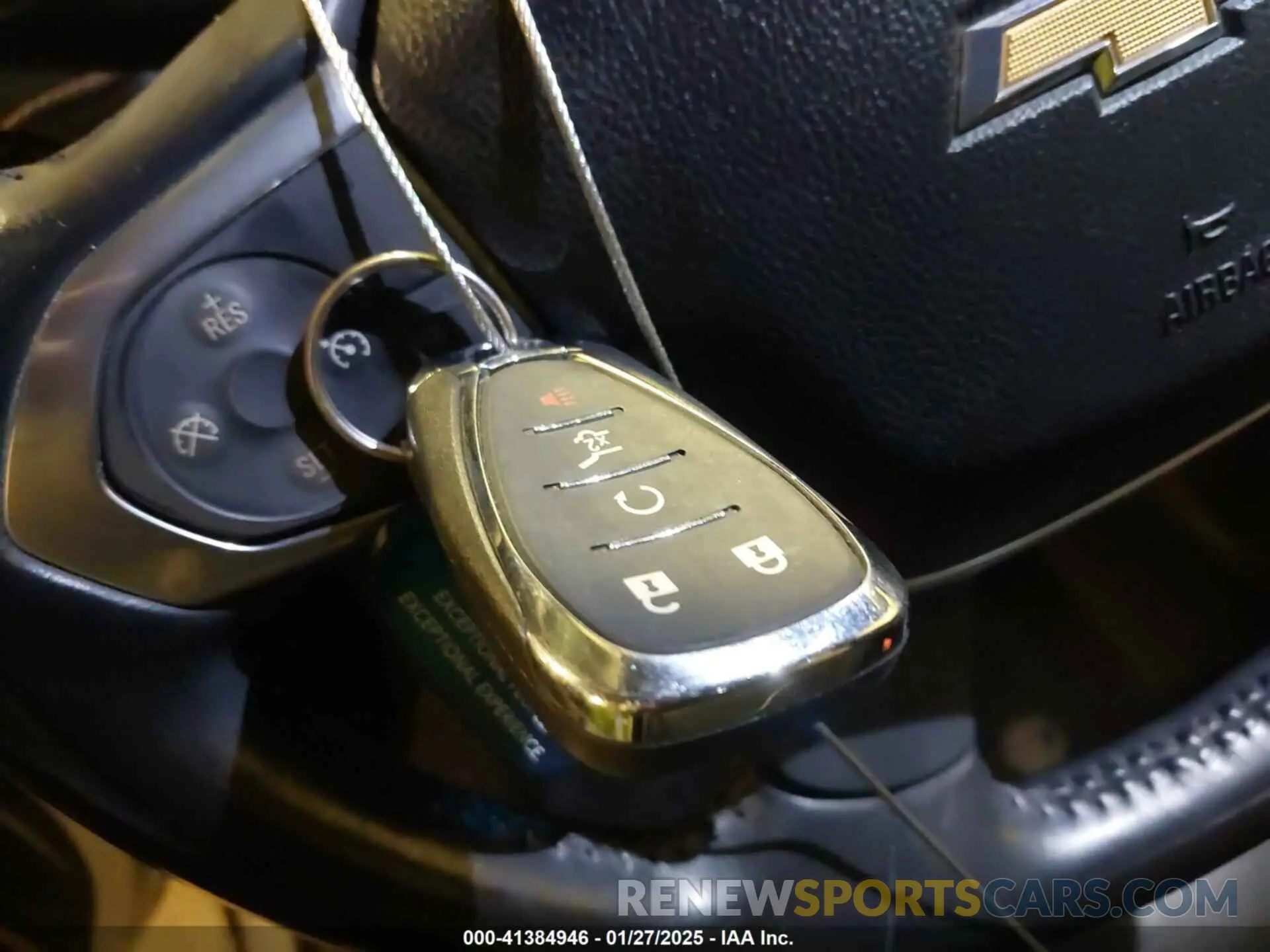 11 fotografías del automóvil dañado 1GNEVHKW6LJ273022 CHEVROLET TRAVERSE 2020