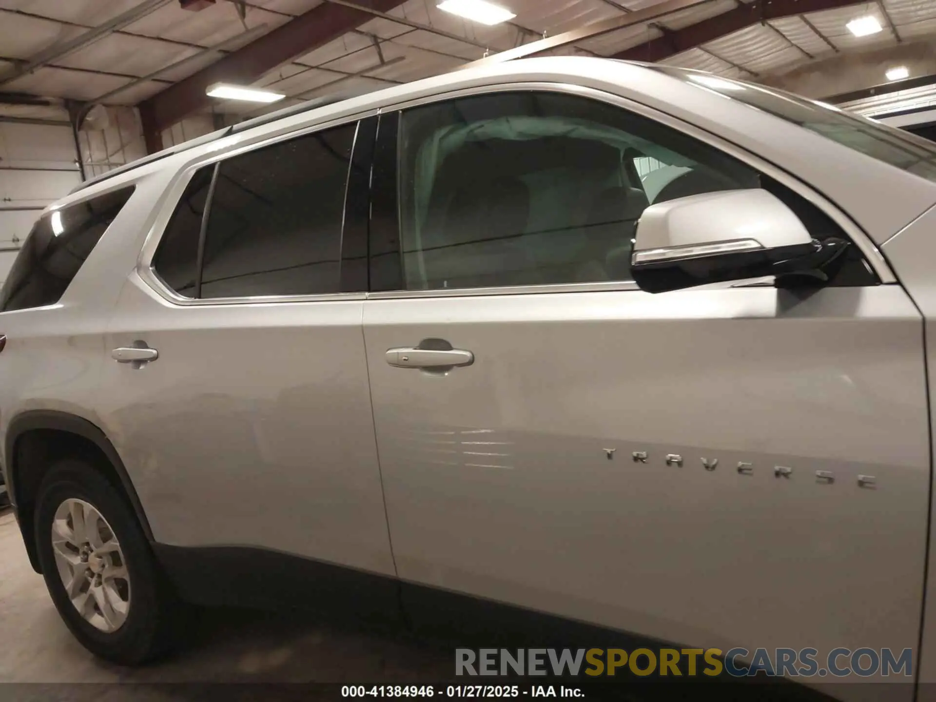 14 fotografías del automóvil dañado 1GNEVHKW6LJ273022 CHEVROLET TRAVERSE 2020