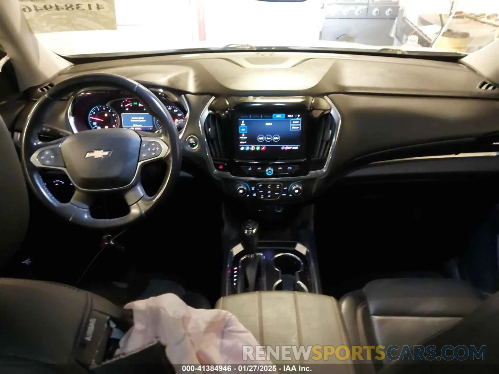 19 fotografías del automóvil dañado 1GNEVHKW6LJ273022 CHEVROLET TRAVERSE 2020