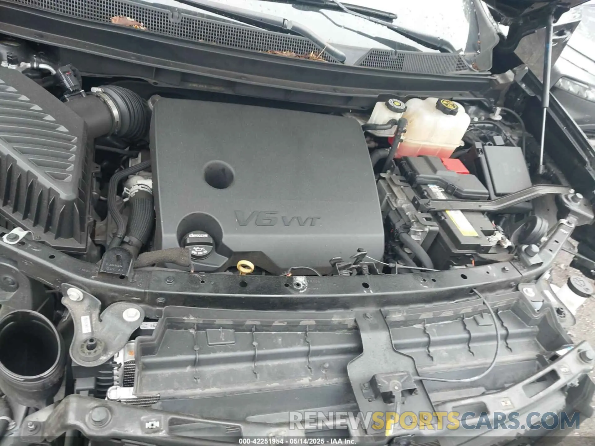 10 fotografías del automóvil dañado 1GNEVHKWXLJ324540 CHEVROLET TRAVERSE 2020