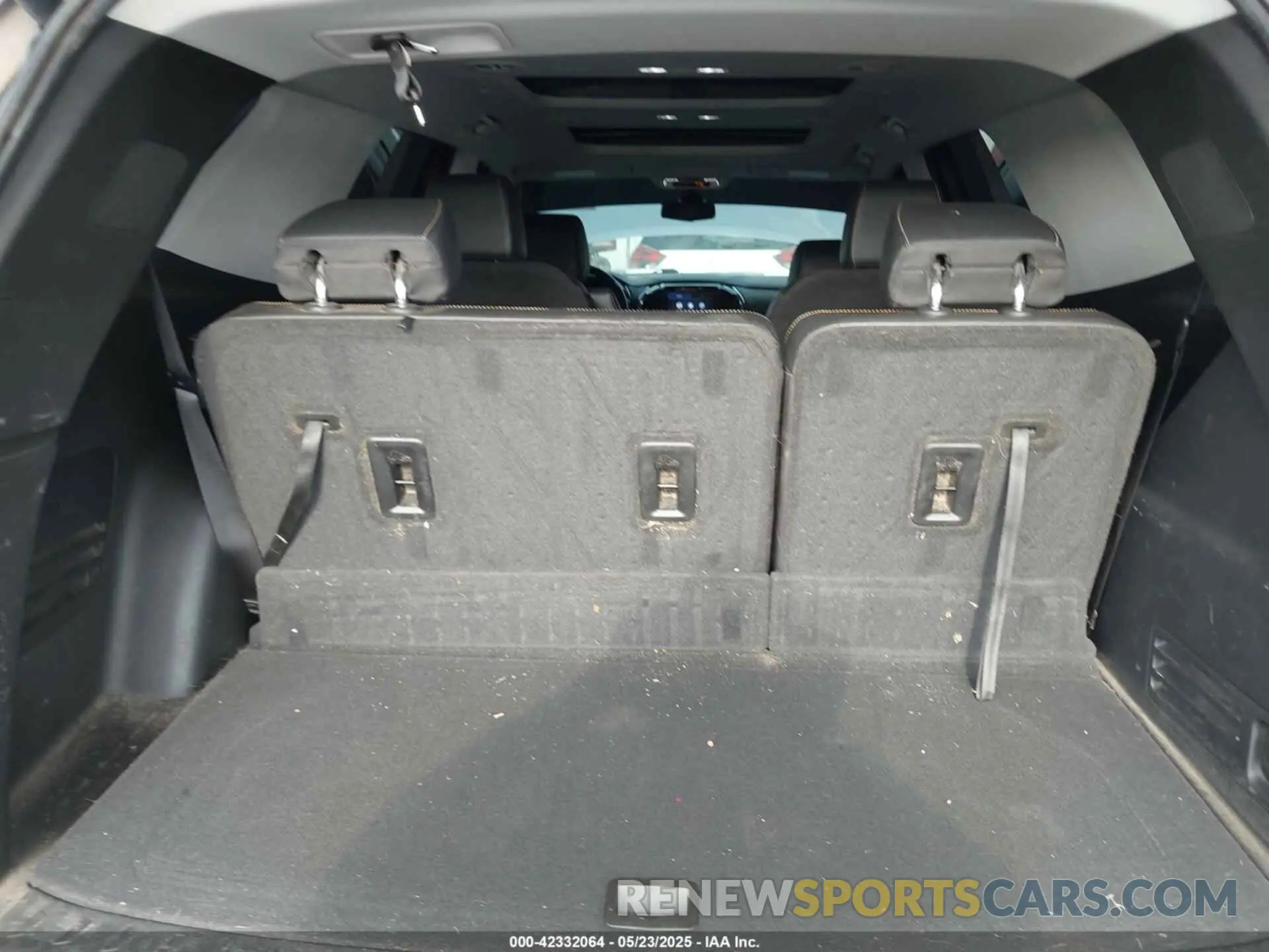 17 fotografías del automóvil dañado 1GNEVJKW6LJ287073 CHEVROLET TRAVERSE 2020