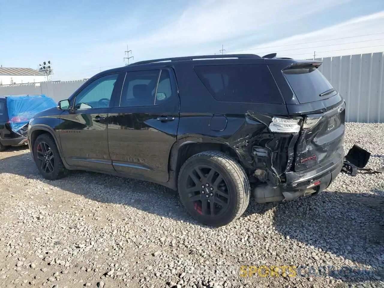 2 fotografías del automóvil dañado 1GNEVKKW2LJ200632 CHEVROLET TRAVERSE 2020