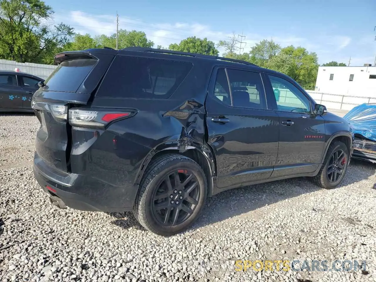 3 fotografías del automóvil dañado 1GNEVKKW2LJ200632 CHEVROLET TRAVERSE 2020