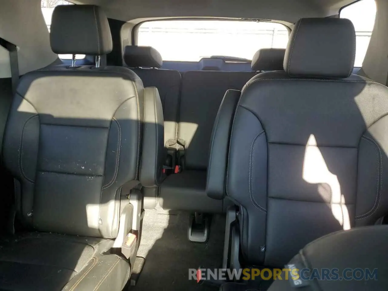 10 fotografías del automóvil dañado 1GNEVKKW2LJ216409 CHEVROLET TRAVERSE 2020