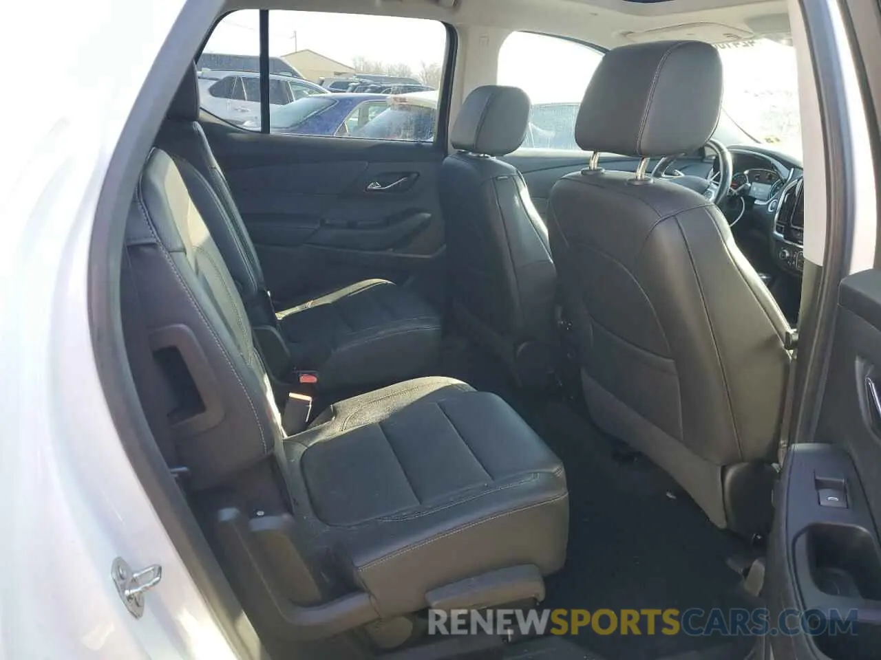 11 fotografías del automóvil dañado 1GNEVKKW2LJ216409 CHEVROLET TRAVERSE 2020