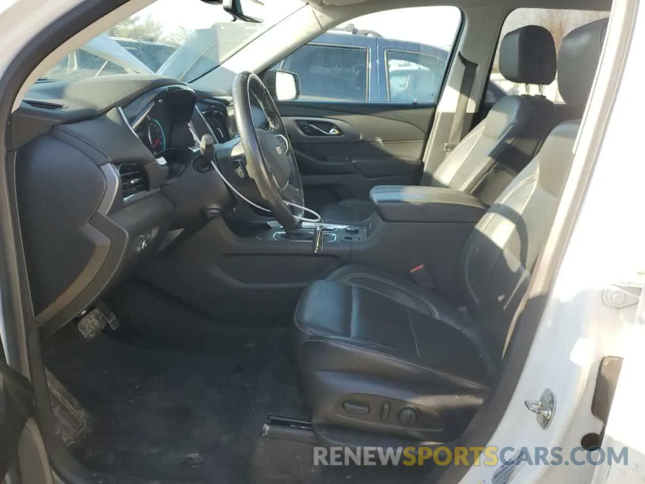 7 fotografías del automóvil dañado 1GNEVKKW2LJ216409 CHEVROLET TRAVERSE 2020