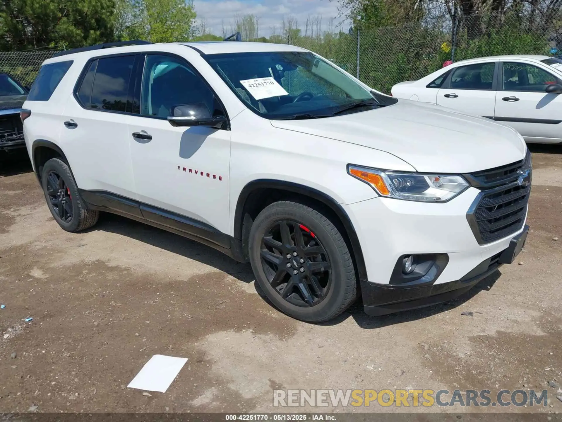 1 fotografías del automóvil dañado 1GNEVKKW7LJ115057 CHEVROLET TRAVERSE 2020