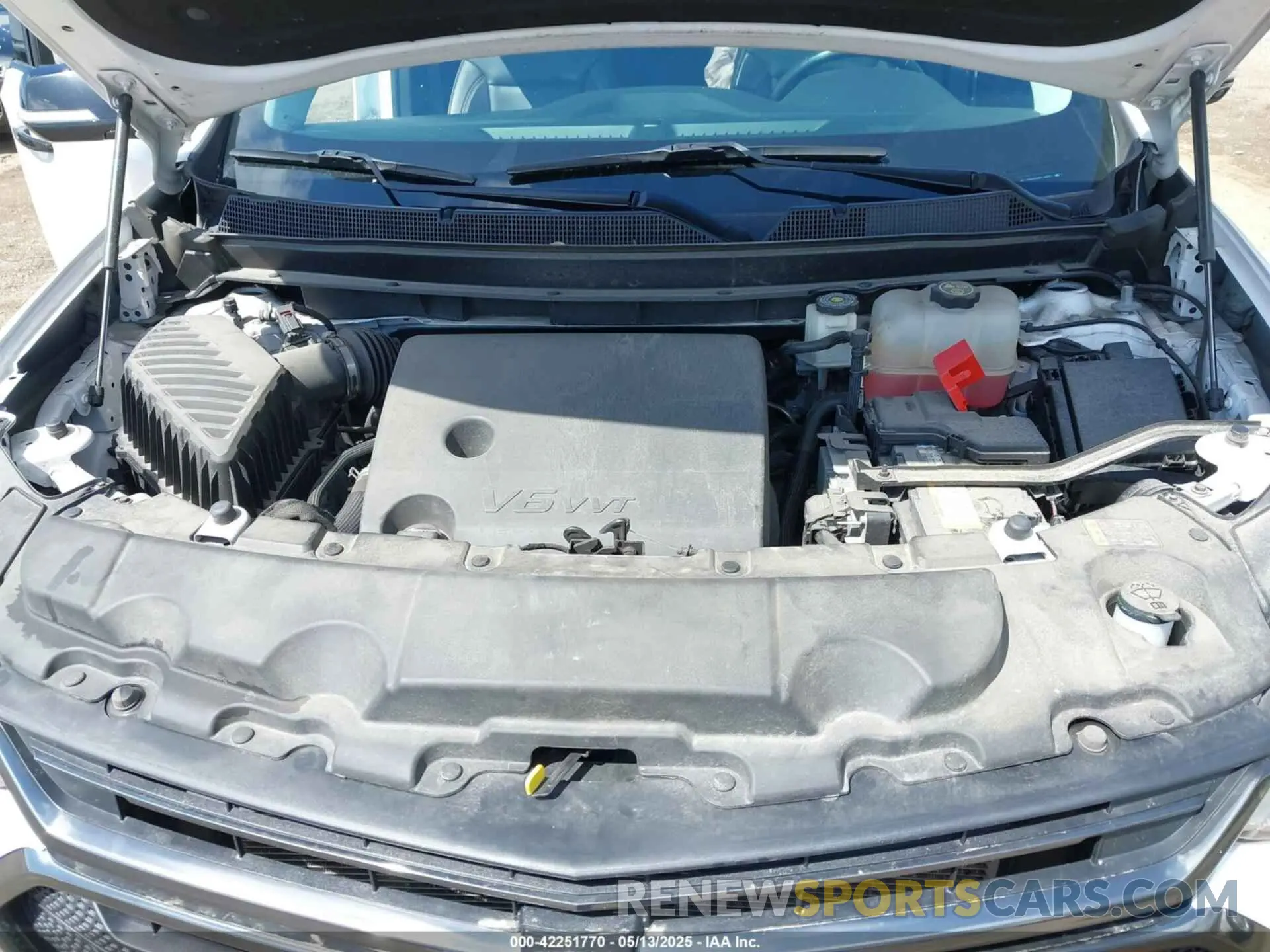 10 fotografías del automóvil dañado 1GNEVKKW7LJ115057 CHEVROLET TRAVERSE 2020