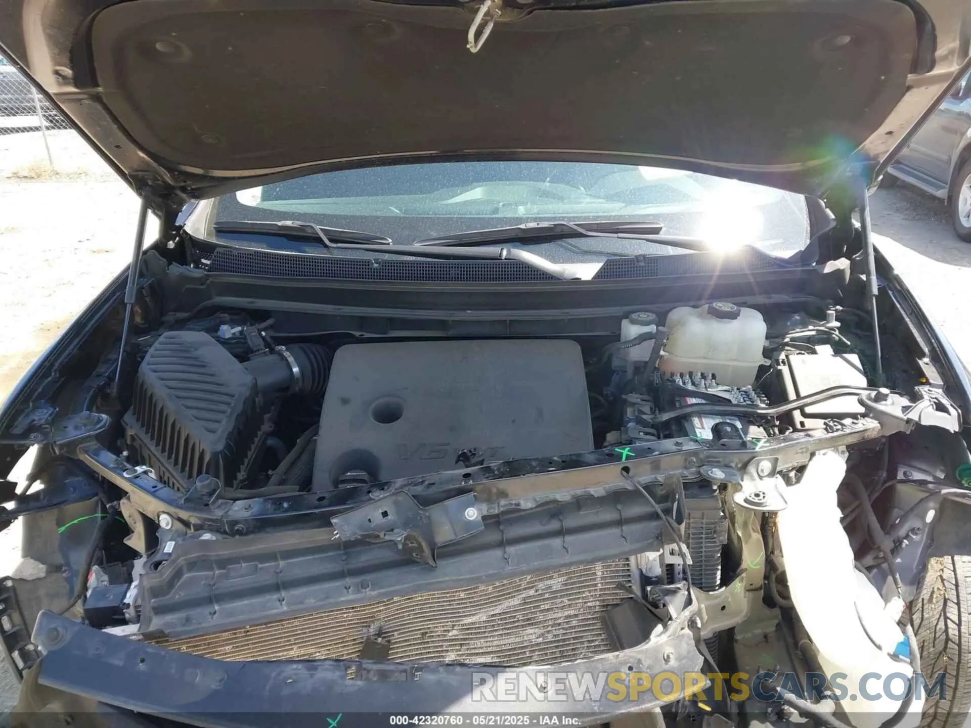 10 fotografías del automóvil dañado 1GNEVKKW9LJ315230 CHEVROLET TRAVERSE 2020