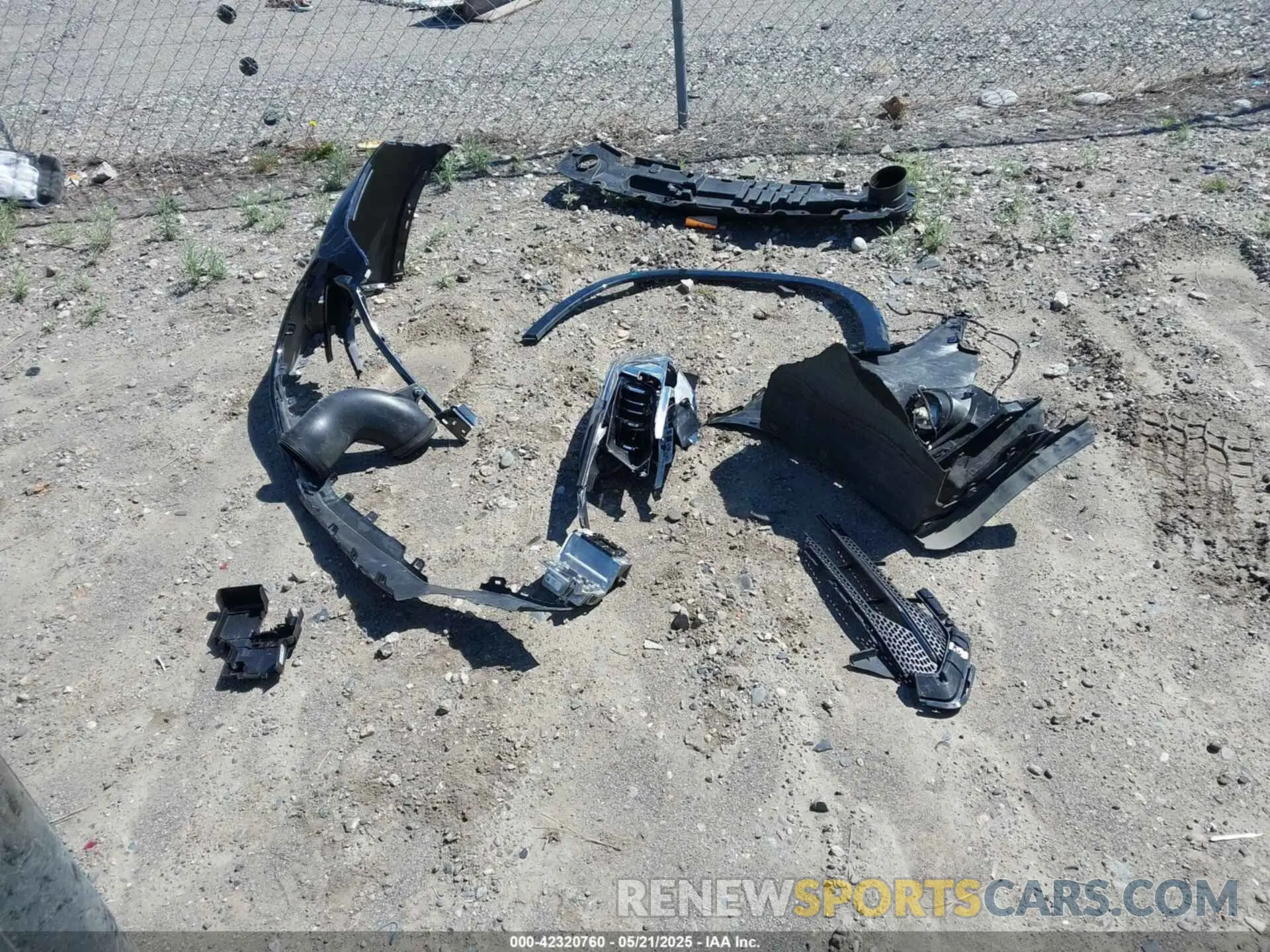 12 fotografías del automóvil dañado 1GNEVKKW9LJ315230 CHEVROLET TRAVERSE 2020