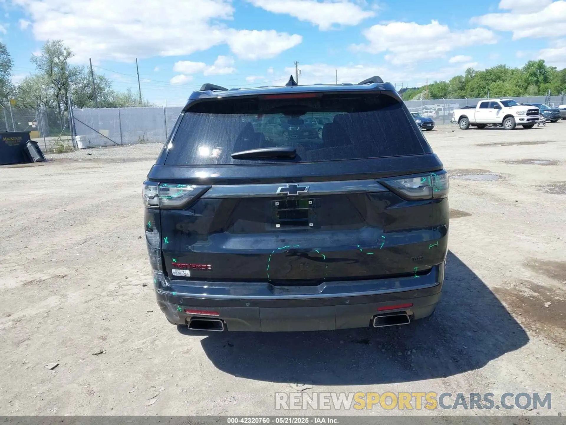17 fotografías del automóvil dañado 1GNEVKKW9LJ315230 CHEVROLET TRAVERSE 2020