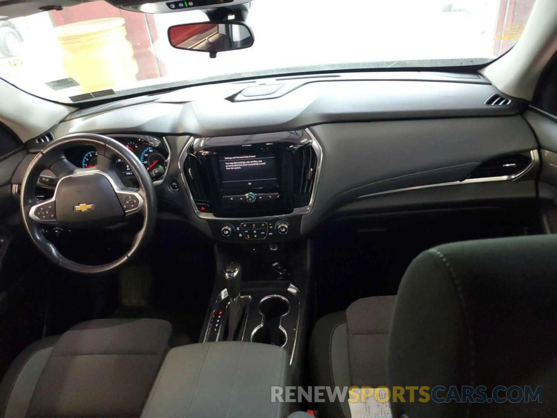 27 fotografías del automóvil dañado 1GNEVMKW6LJ295028 CHEVROLET TRAVERSE 2020