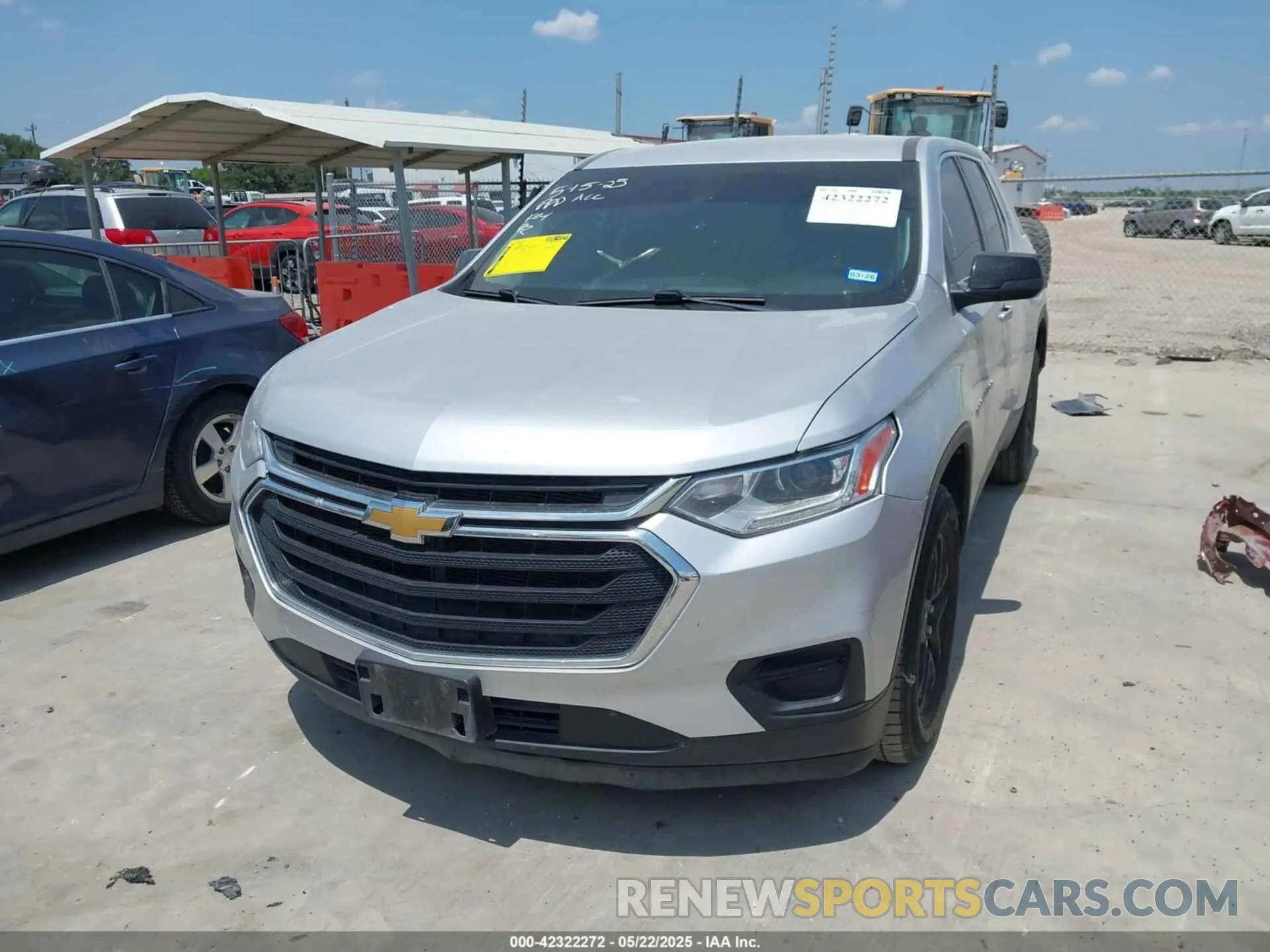 2 fotografías del automóvil dañado 1GNERFKW0MJ114605 CHEVROLET TRAVERSE 2021
