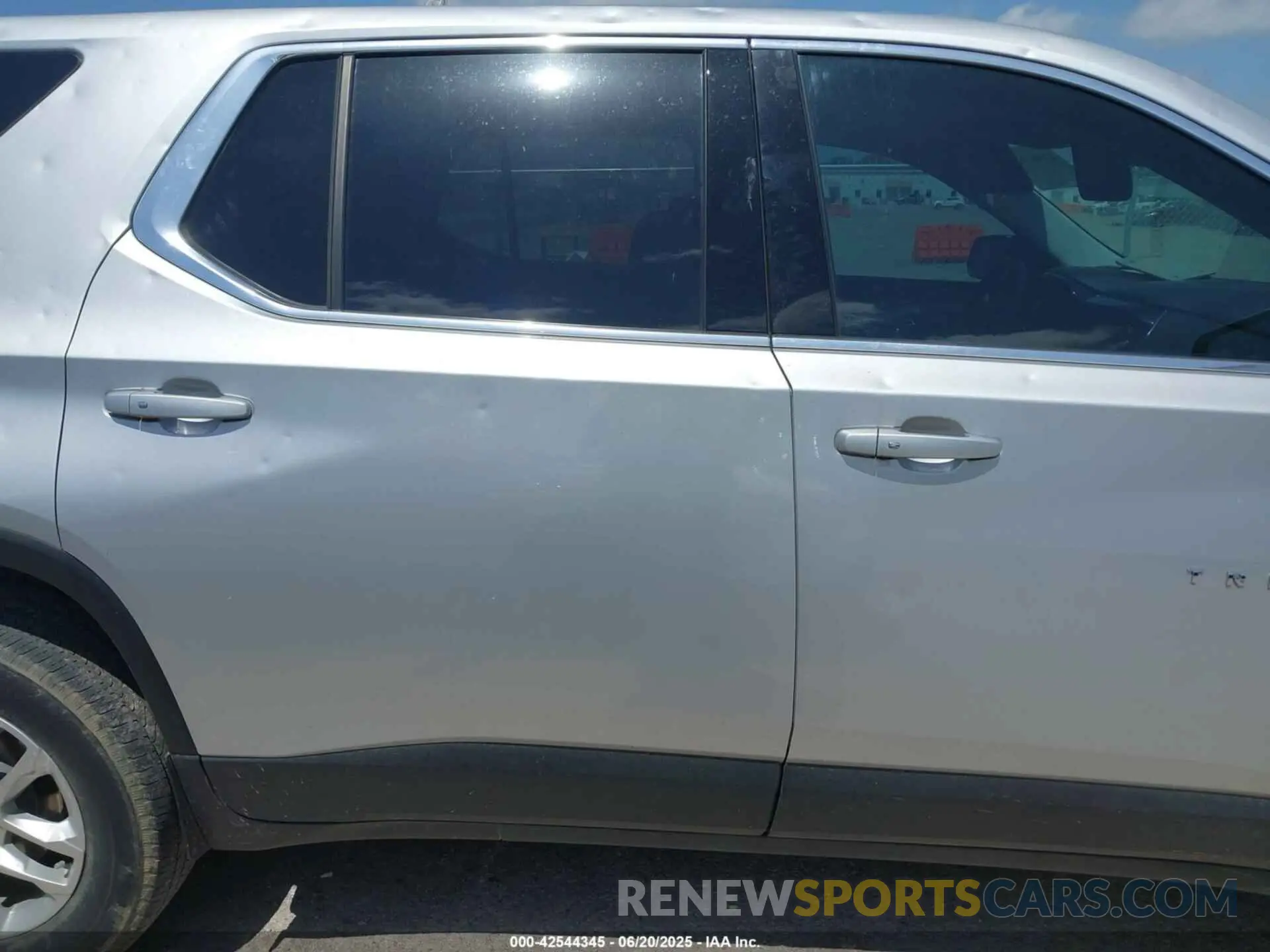13 fotografías del automóvil dañado 1GNERFKW0MJ139715 CHEVROLET TRAVERSE 2021
