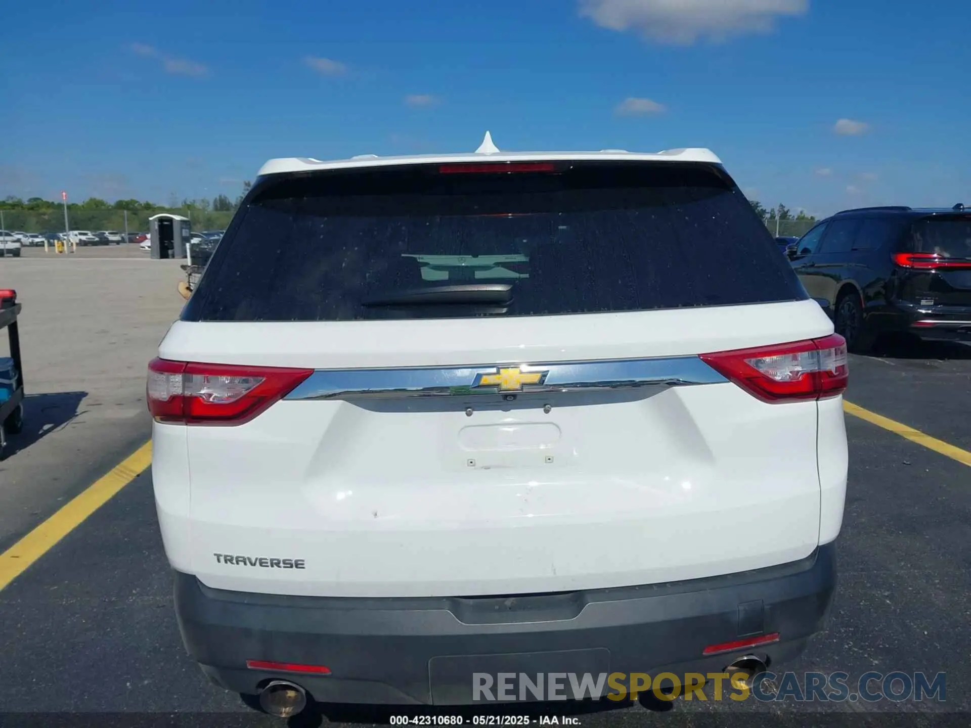 16 fotografías del automóvil dañado 1GNERFKW0MJ240592 CHEVROLET TRAVERSE 2021