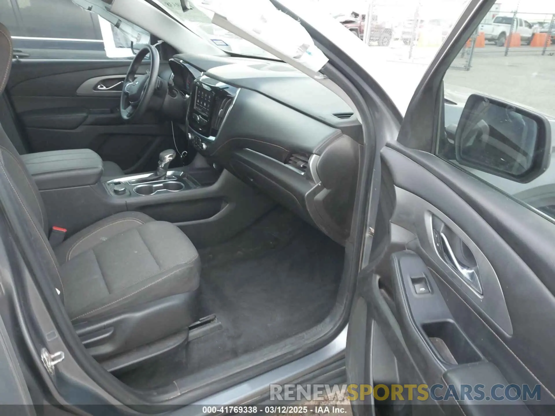 5 fotografías del automóvil dañado 1GNERFKW2MJ201129 CHEVROLET TRAVERSE 2021