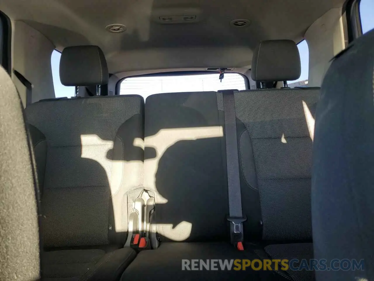 10 fotografías del automóvil dañado 1GNERFKW2MJ227035 CHEVROLET TRAVERSE 2021