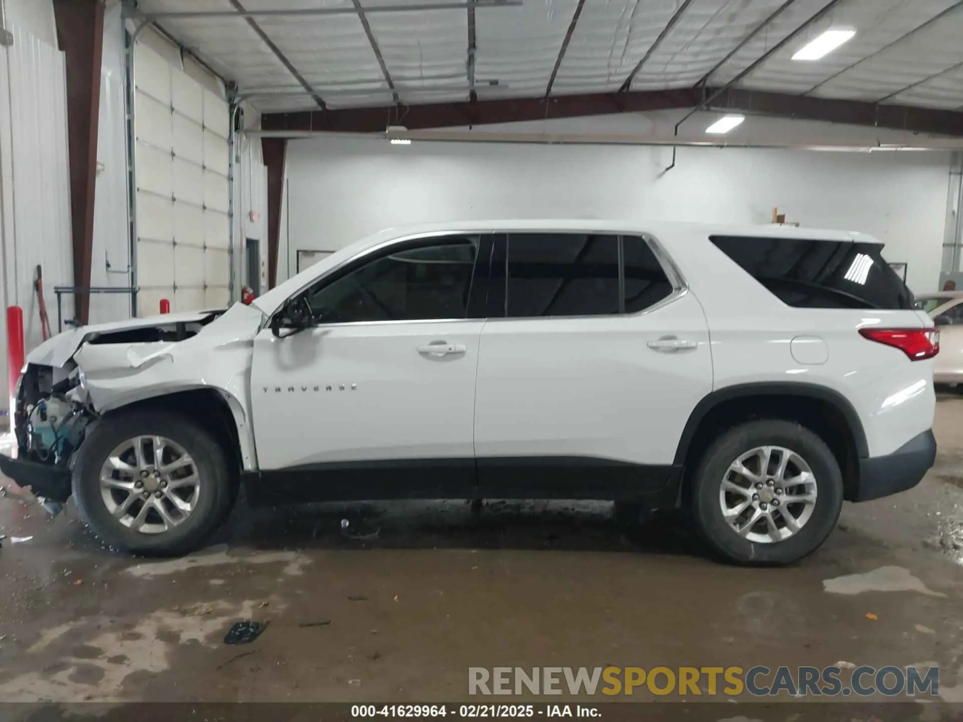 14 fotografías del automóvil dañado 1GNERFKW3MJ105347 CHEVROLET TRAVERSE 2021