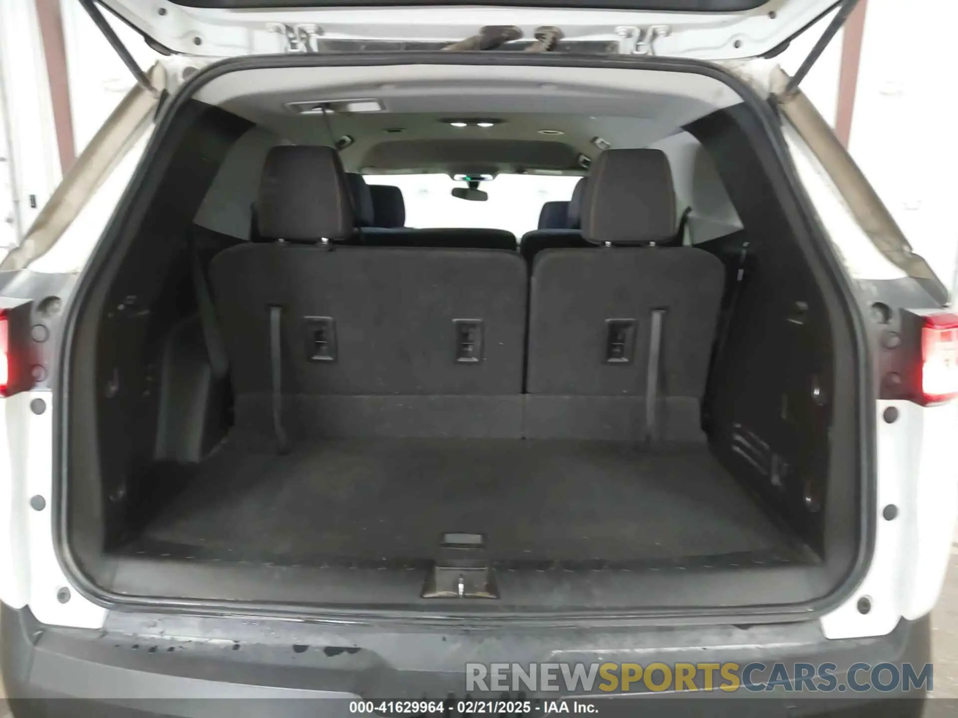 16 fotografías del automóvil dañado 1GNERFKW3MJ105347 CHEVROLET TRAVERSE 2021