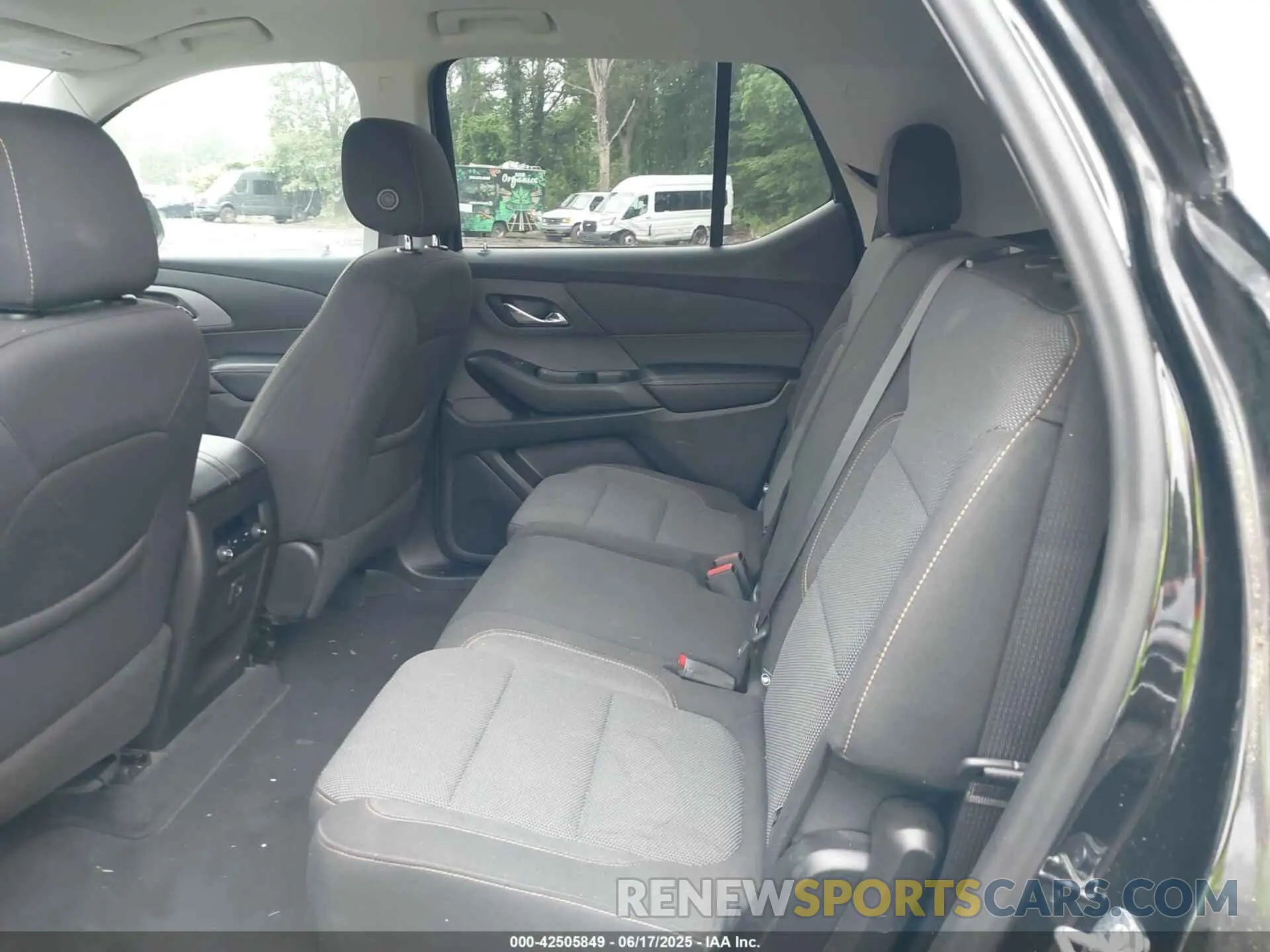 8 fotografías del automóvil dañado 1GNERFKW3MJ252834 CHEVROLET TRAVERSE 2021