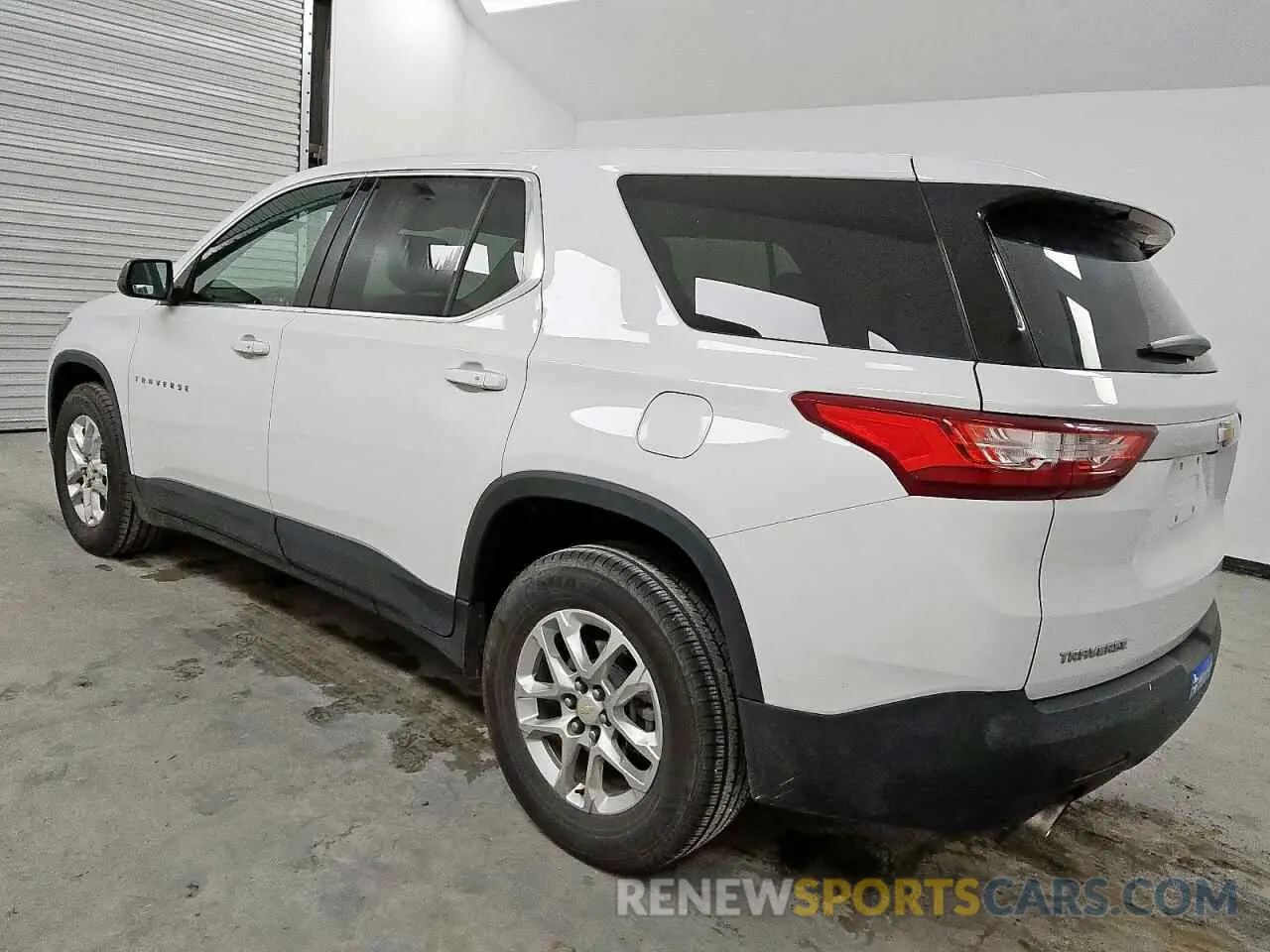 2 fotografías del automóvil dañado 1GNERFKW4MJ138373 CHEVROLET TRAVERSE 2021