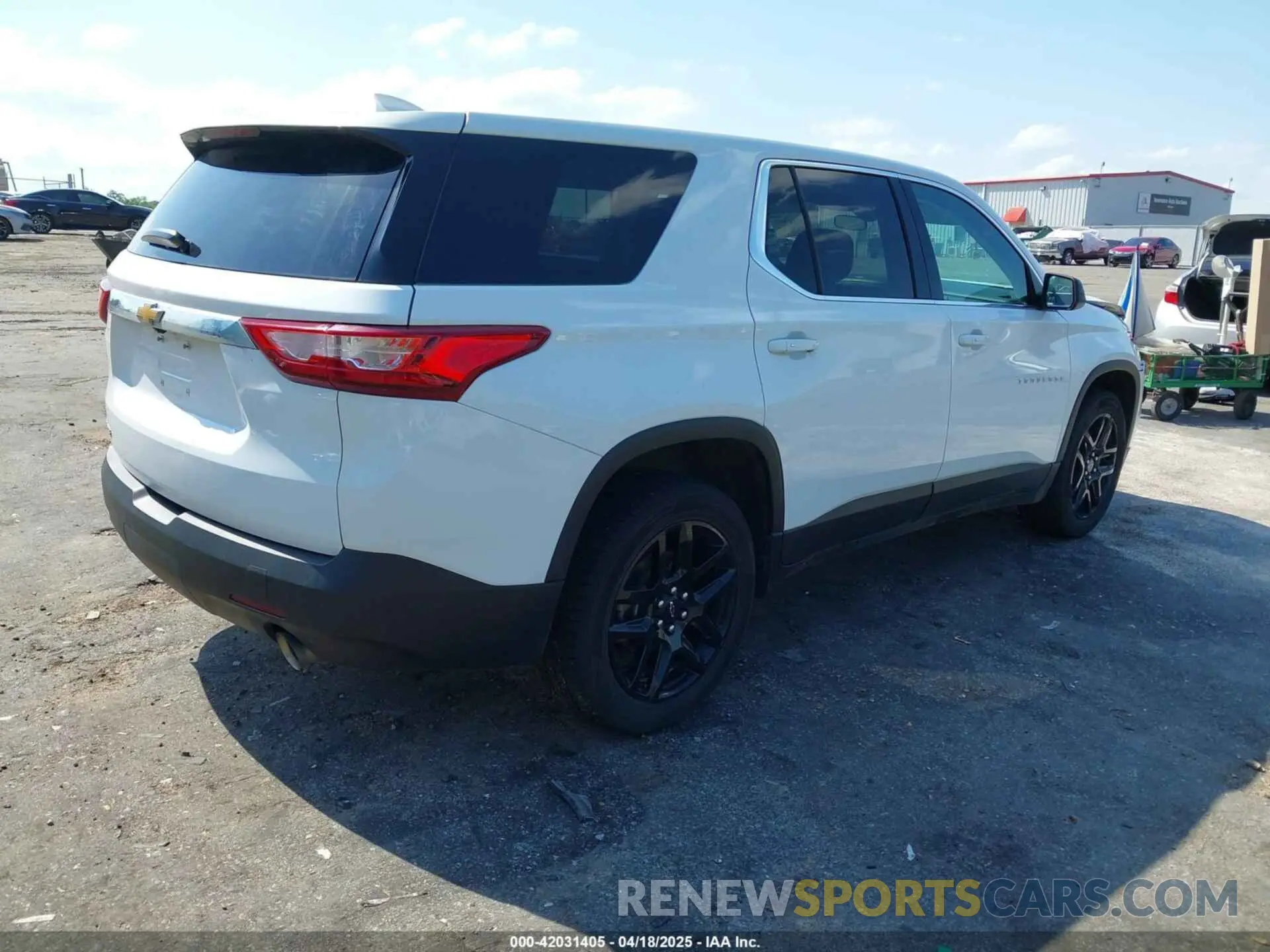4 fotografías del automóvil dañado 1GNERFKW5MJ135241 CHEVROLET TRAVERSE 2021