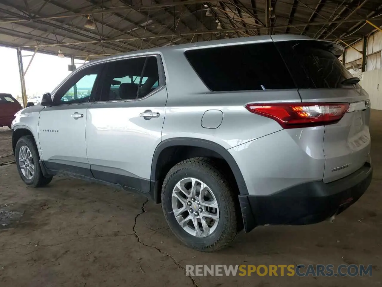 2 fotografías del automóvil dañado 1GNERFKW6MJ210870 CHEVROLET TRAVERSE 2021
