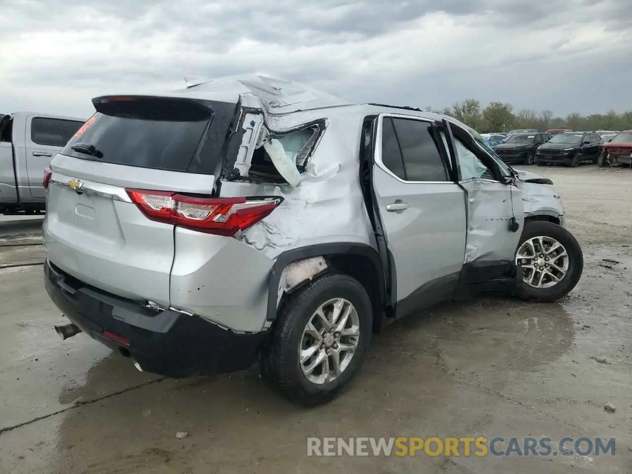 3 fotografías del automóvil dañado 1GNERFKW8MJ250965 CHEVROLET TRAVERSE 2021